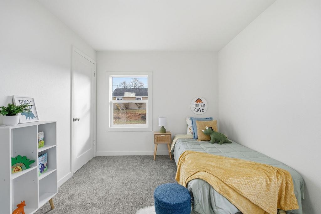 2486 W Rowan Ave - Photo 8