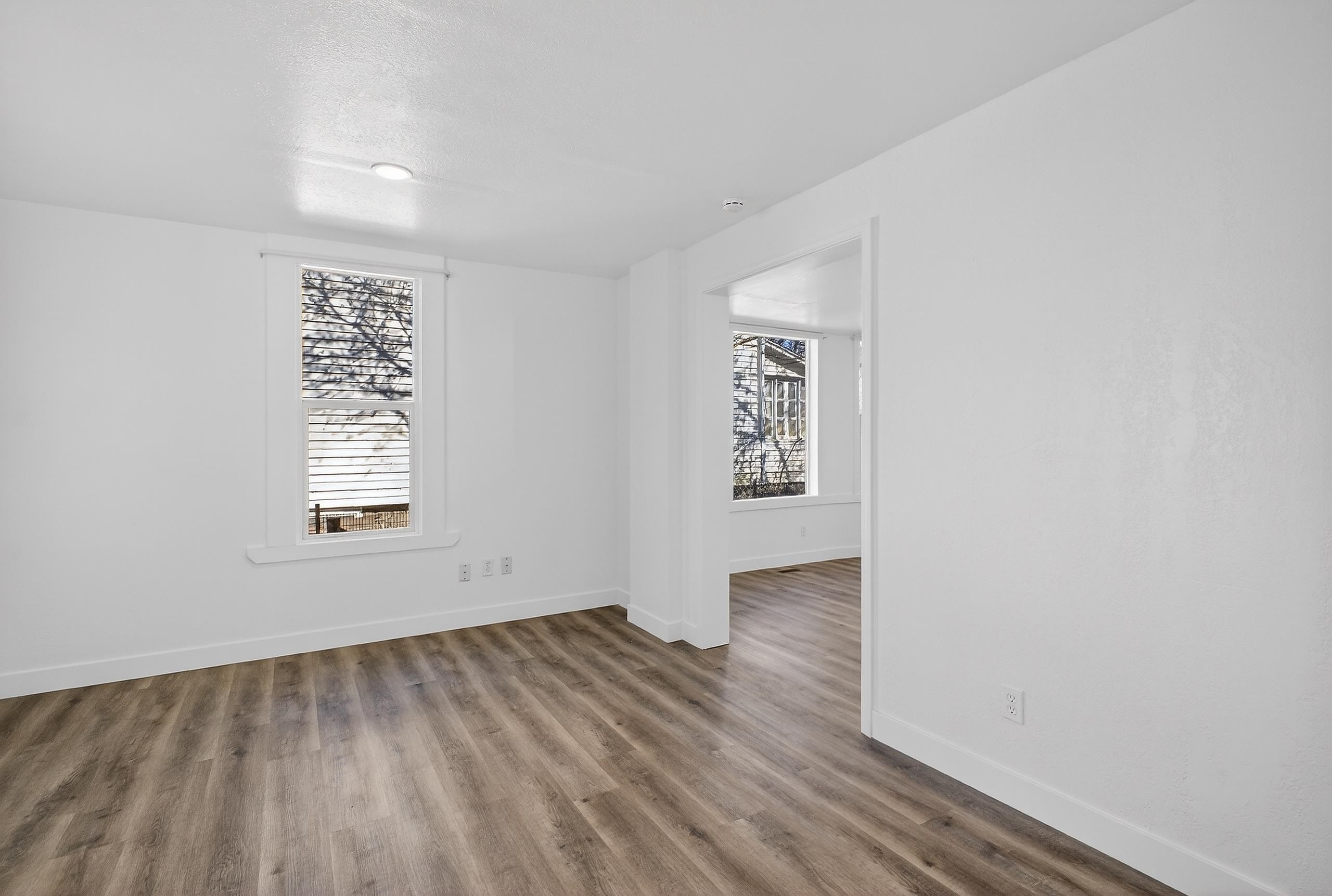 2514 E 5TH Ave - Photo 11