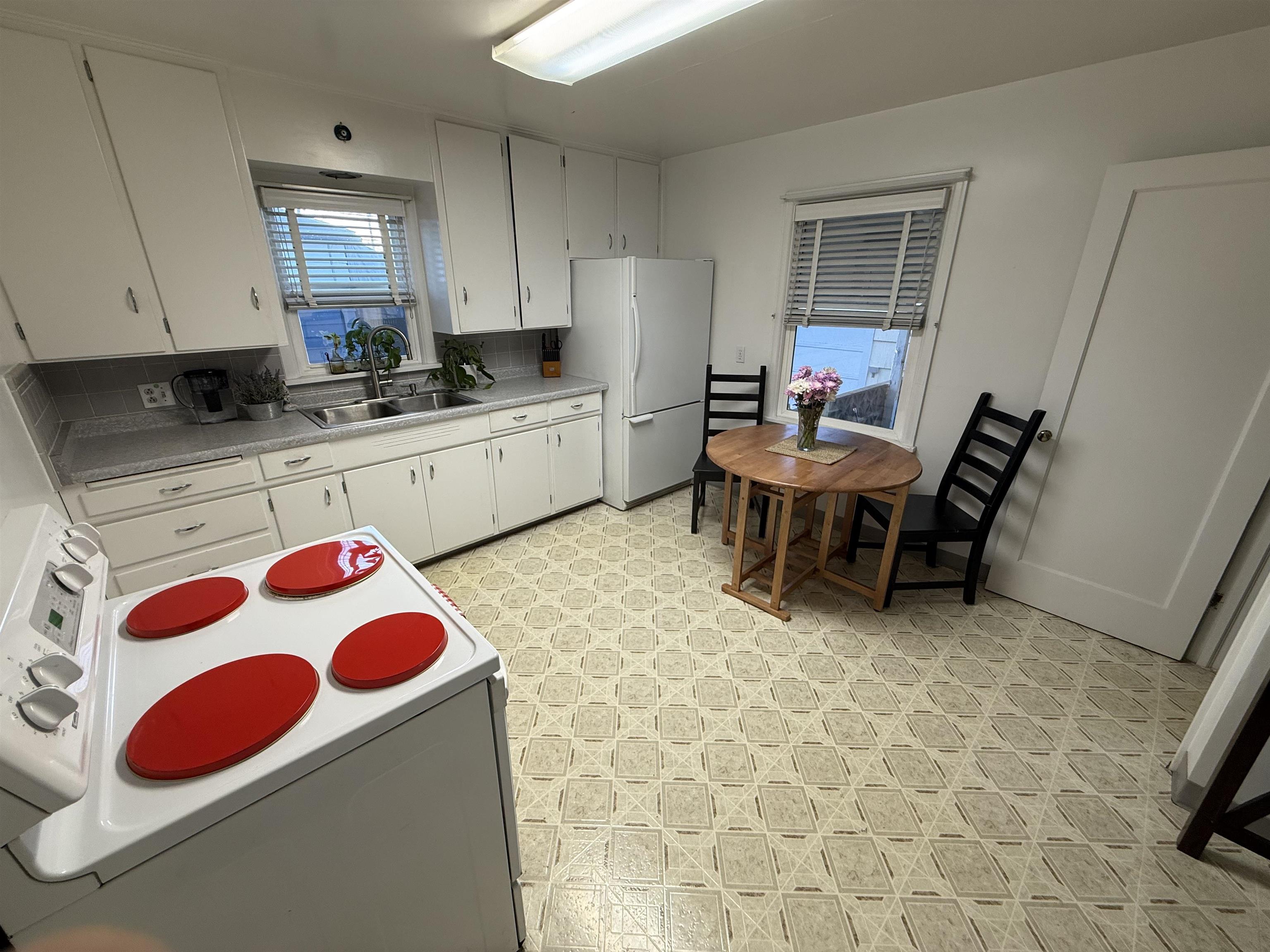 1321 E Gordon Ave - Photo 6