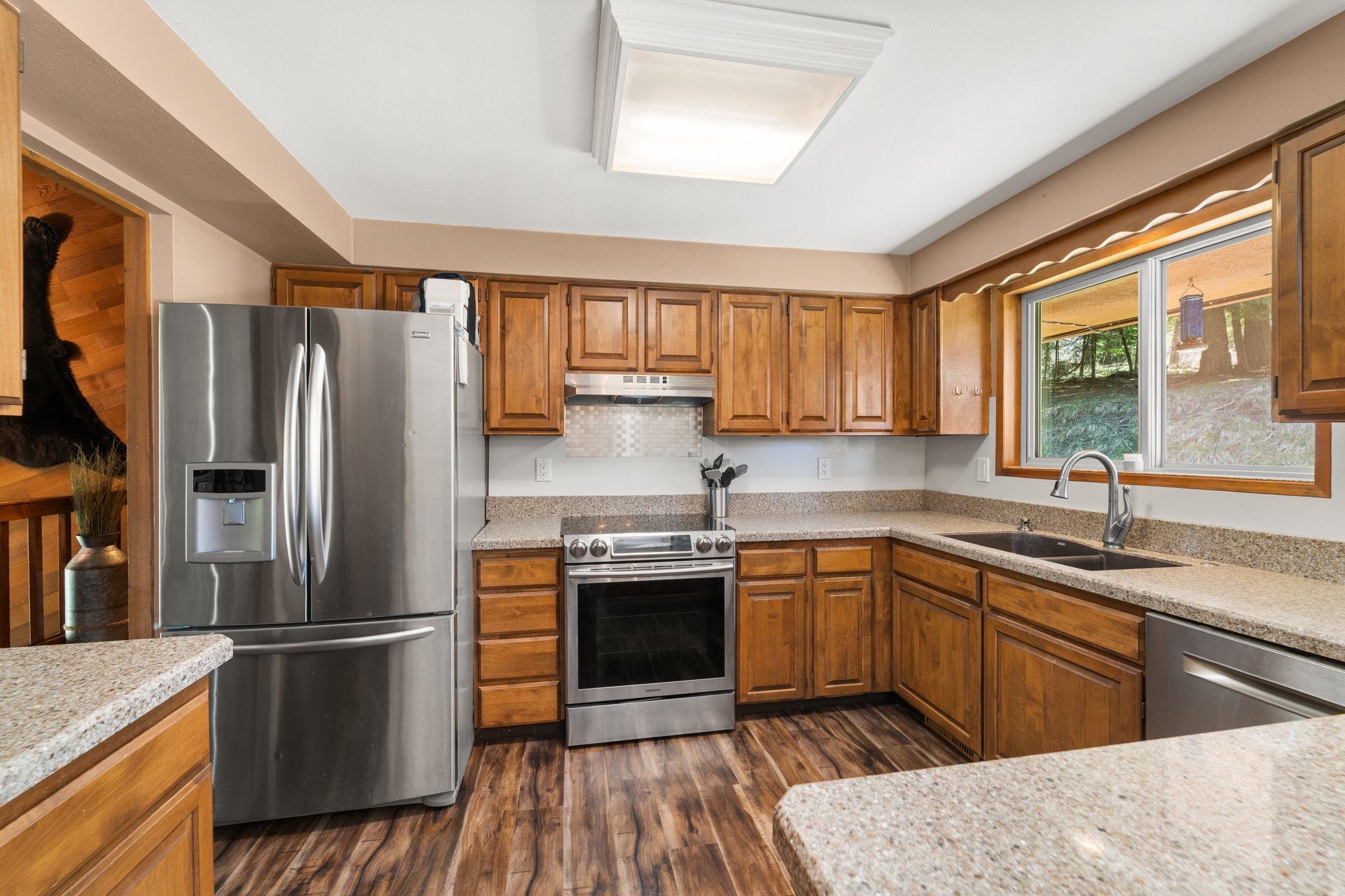 22616 N Creeger Ln - Photo 14