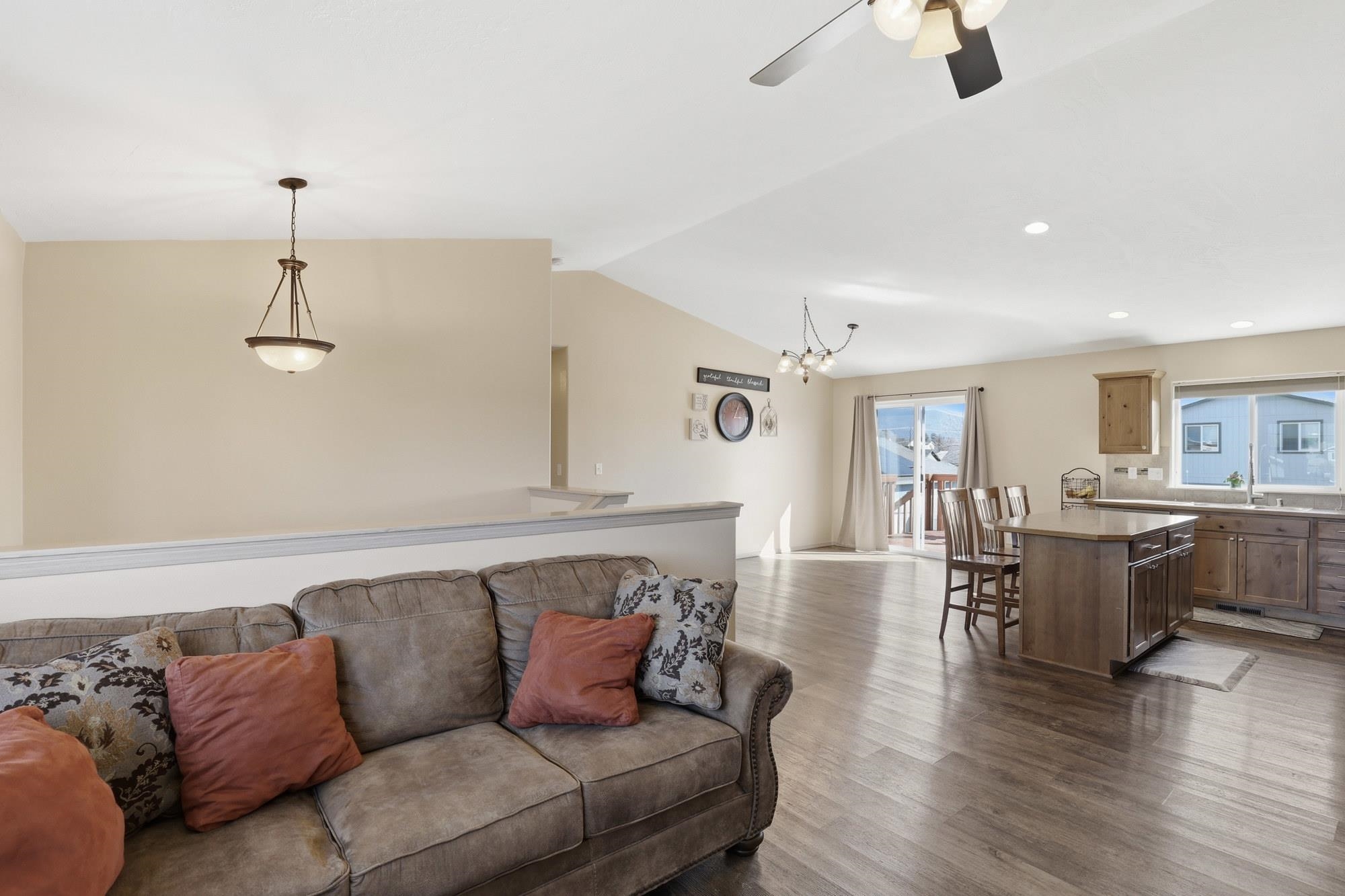 16922 E Baldwin Ave - Photo 4