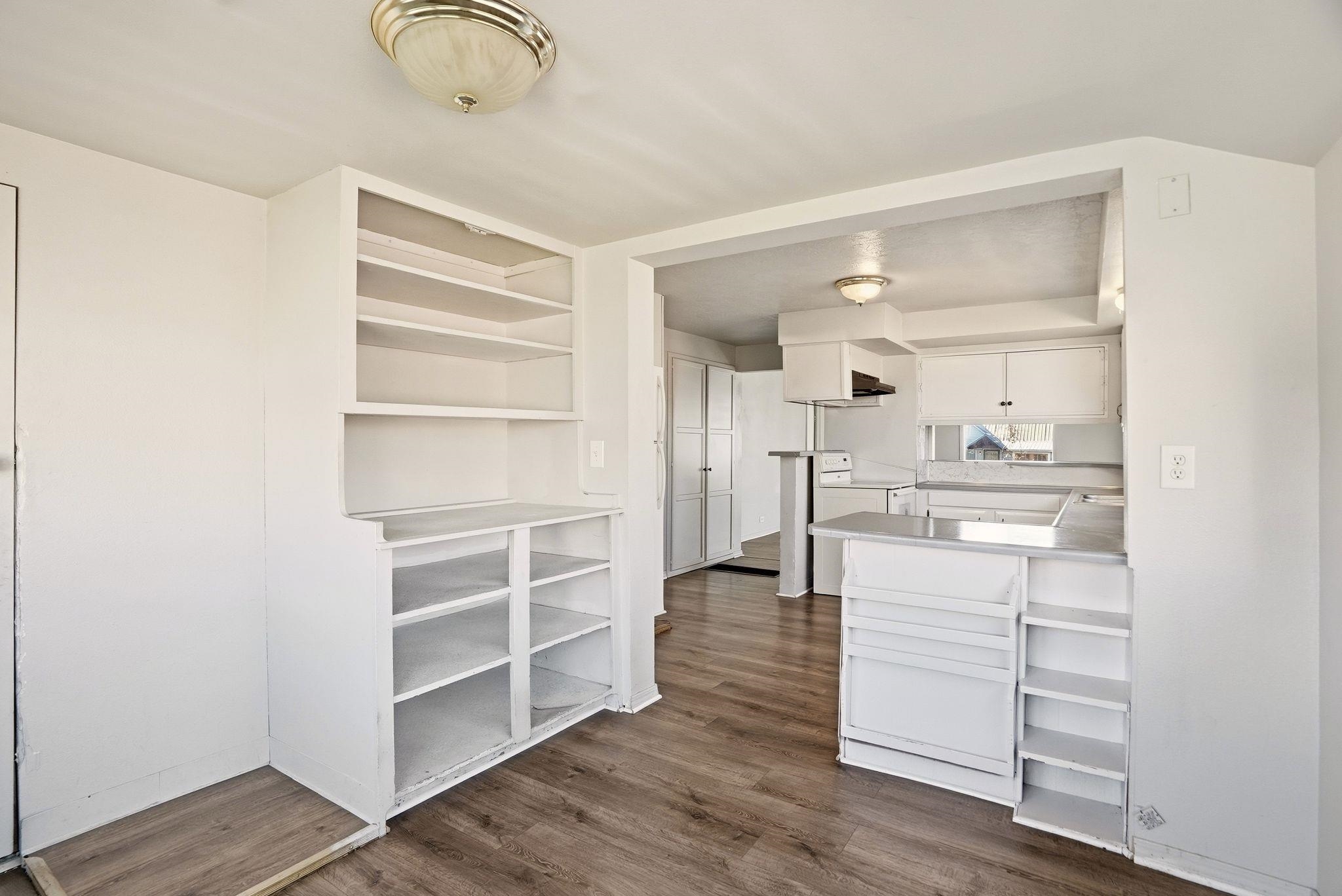 707 E Kiernan Ave - Photo 13