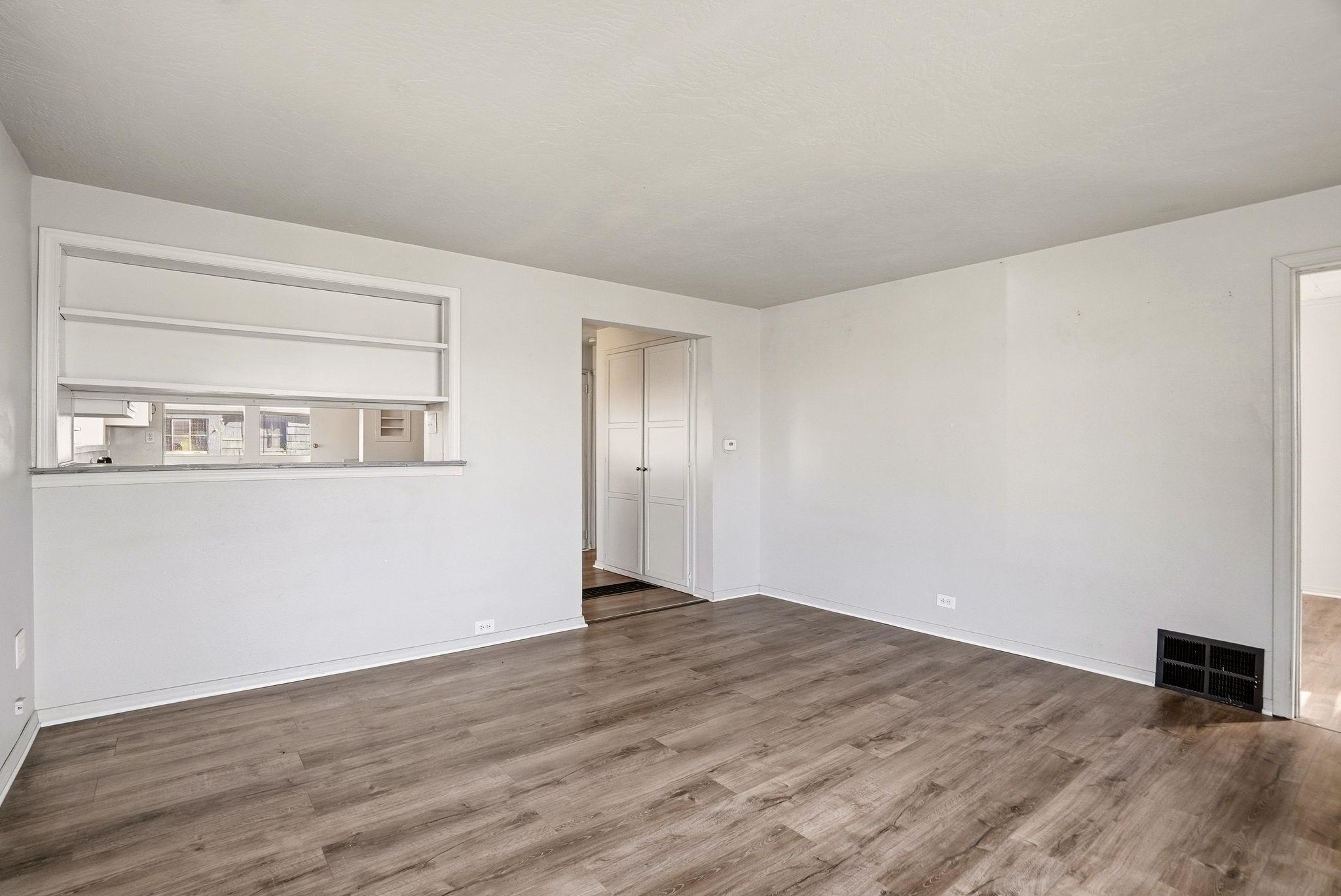707 E Kiernan Ave - Photo 7