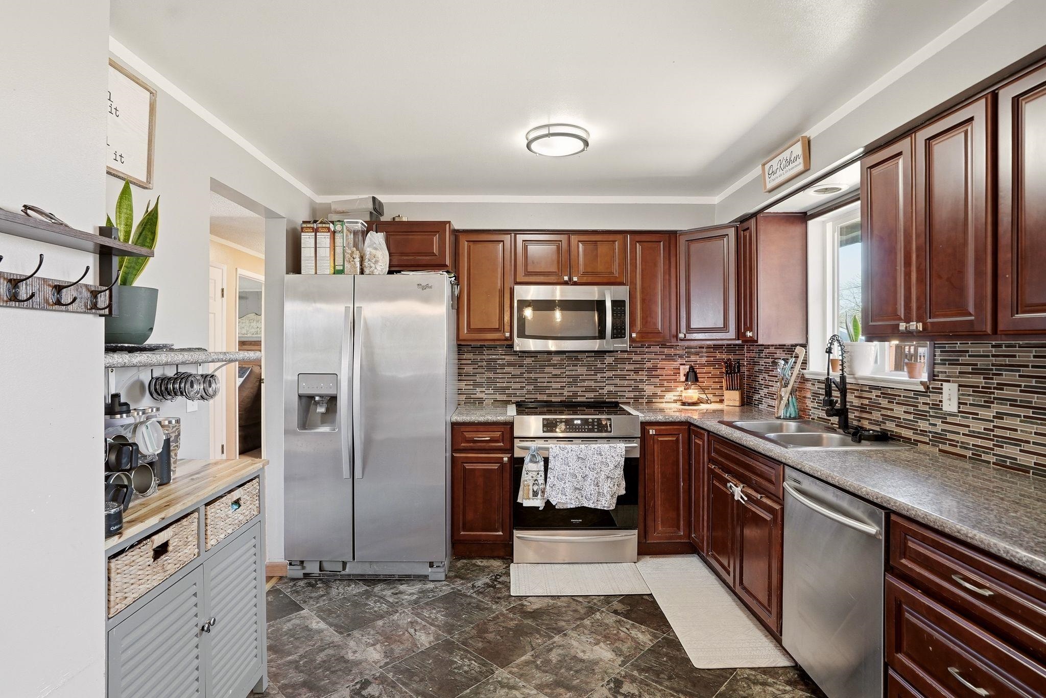 1409 E Gordon Ct - Photo 11