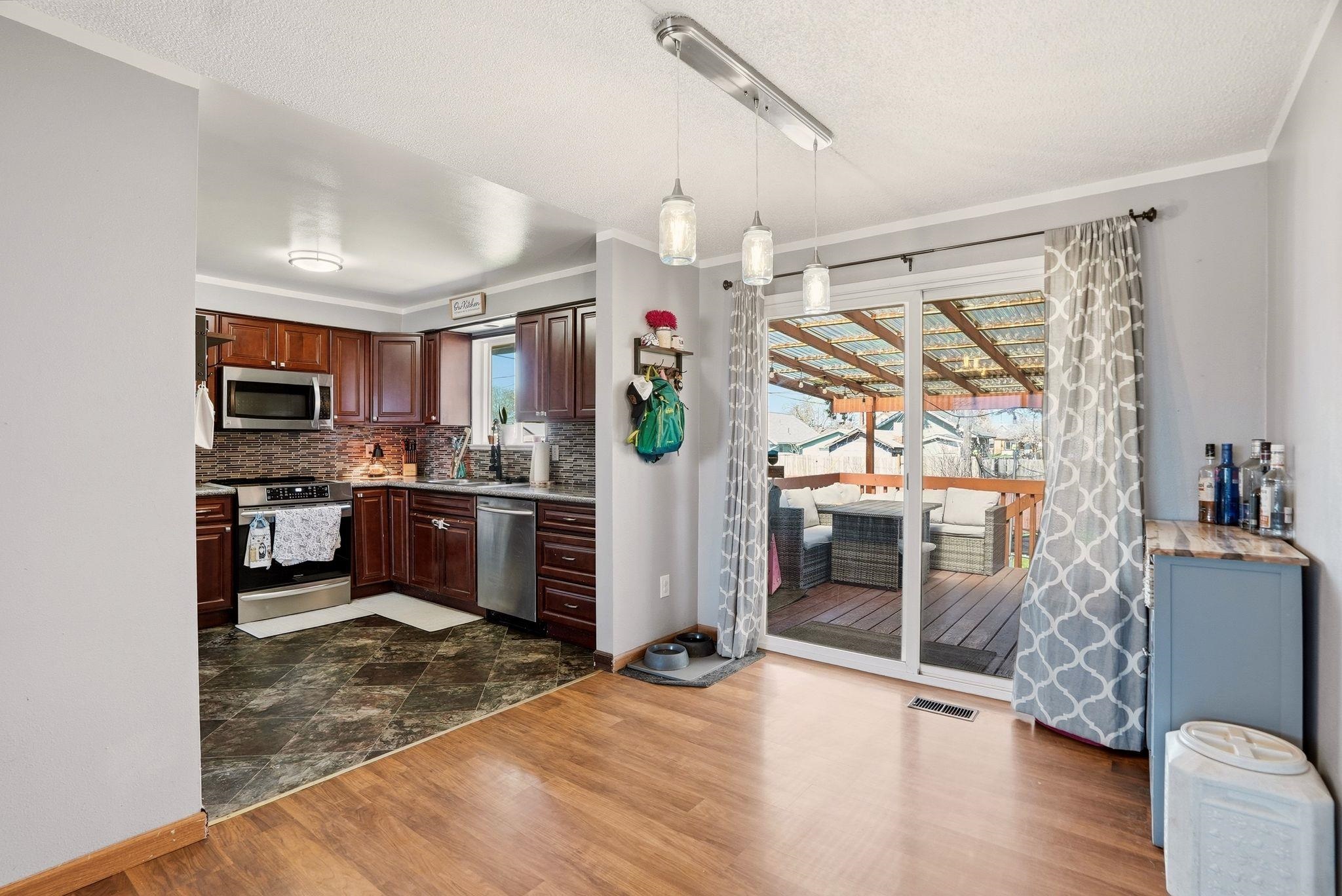 1409 E Gordon Ct - Photo 9