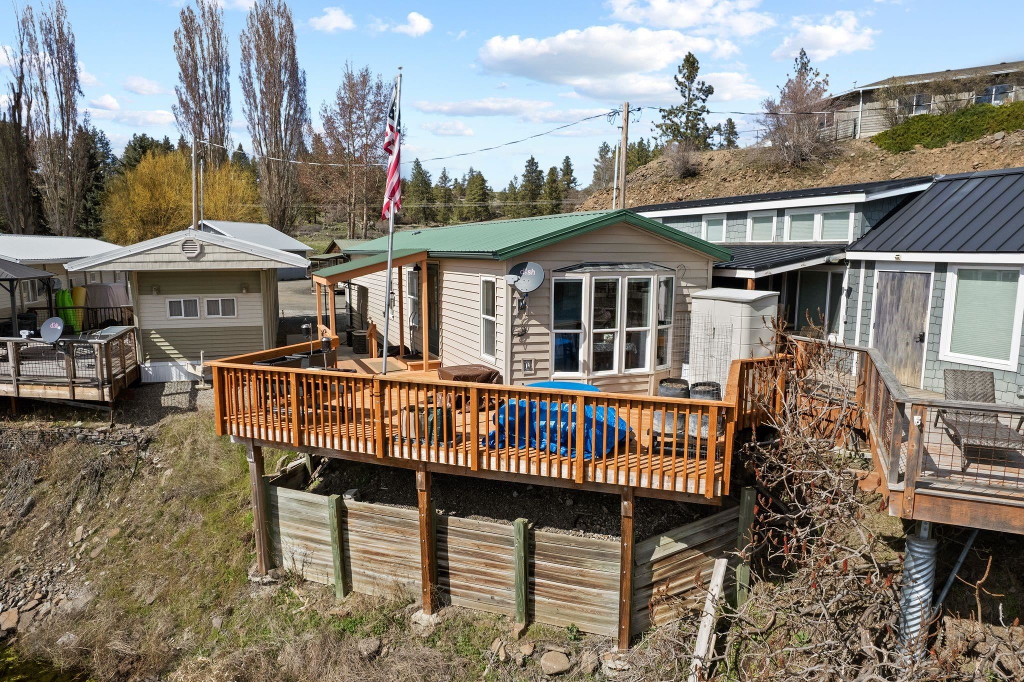 18617 W Williams Lake Rd - Photo 1