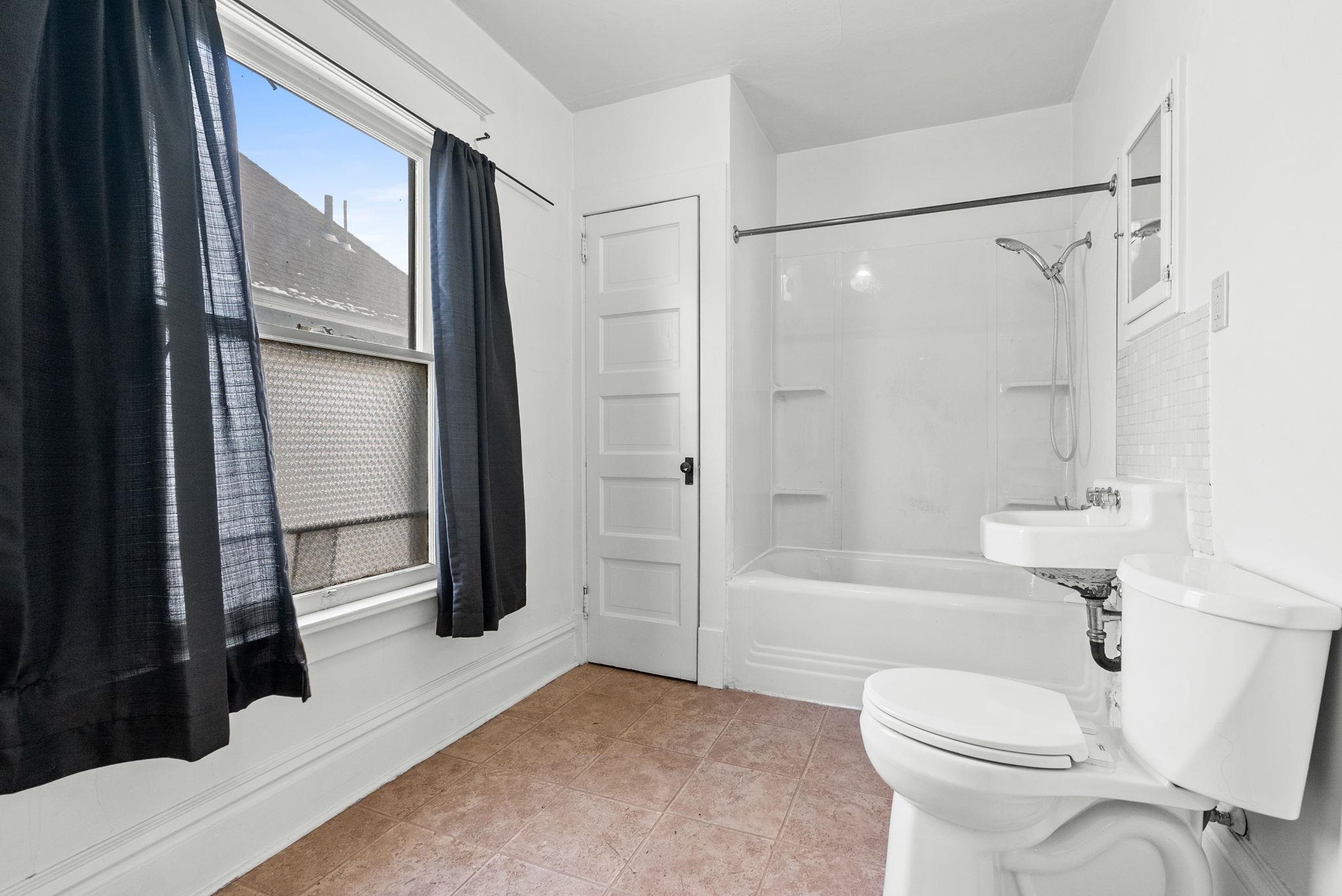1027 W Maxwell Ave - Photo 27