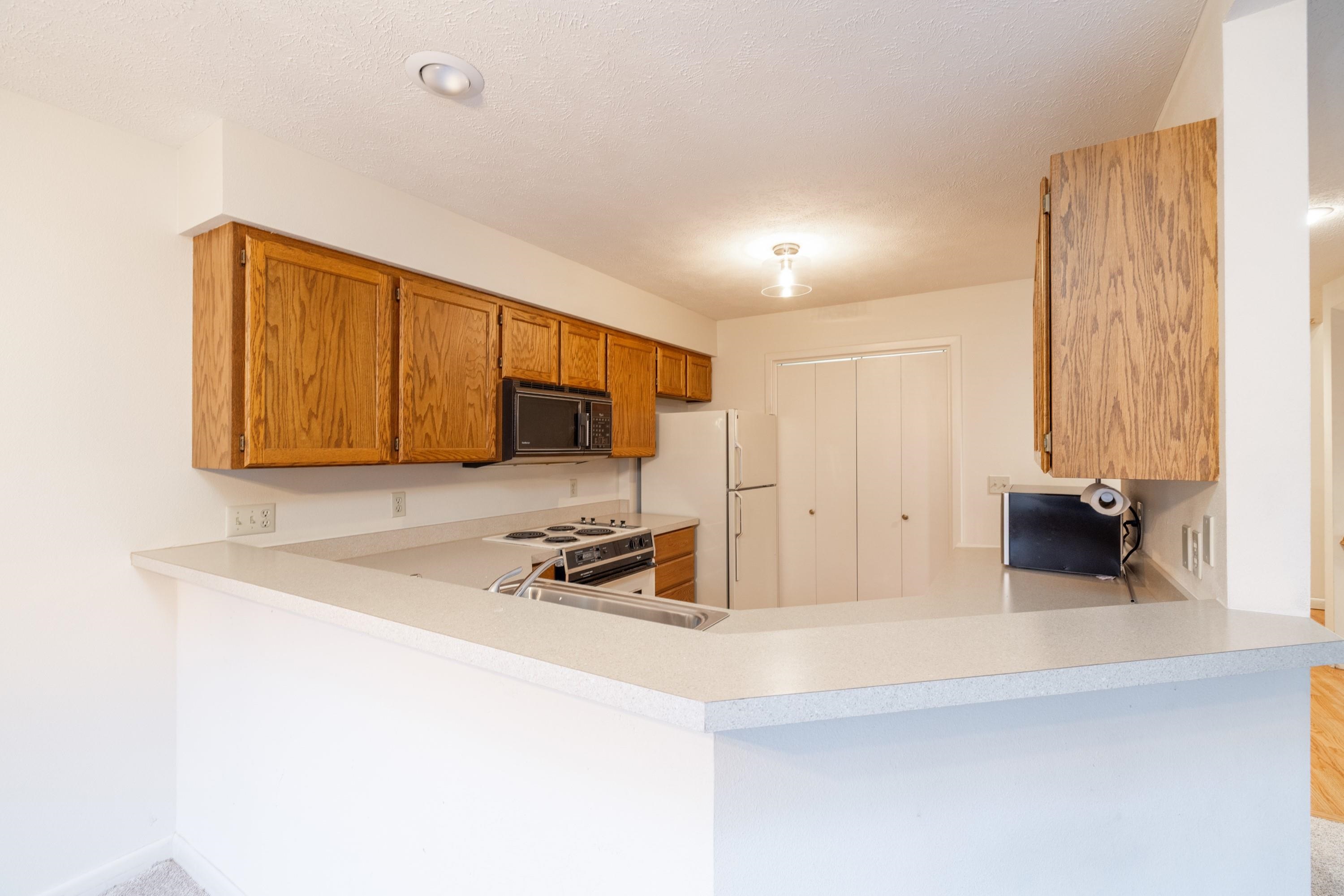 726 W Briar Cliff Ct - Photo 12