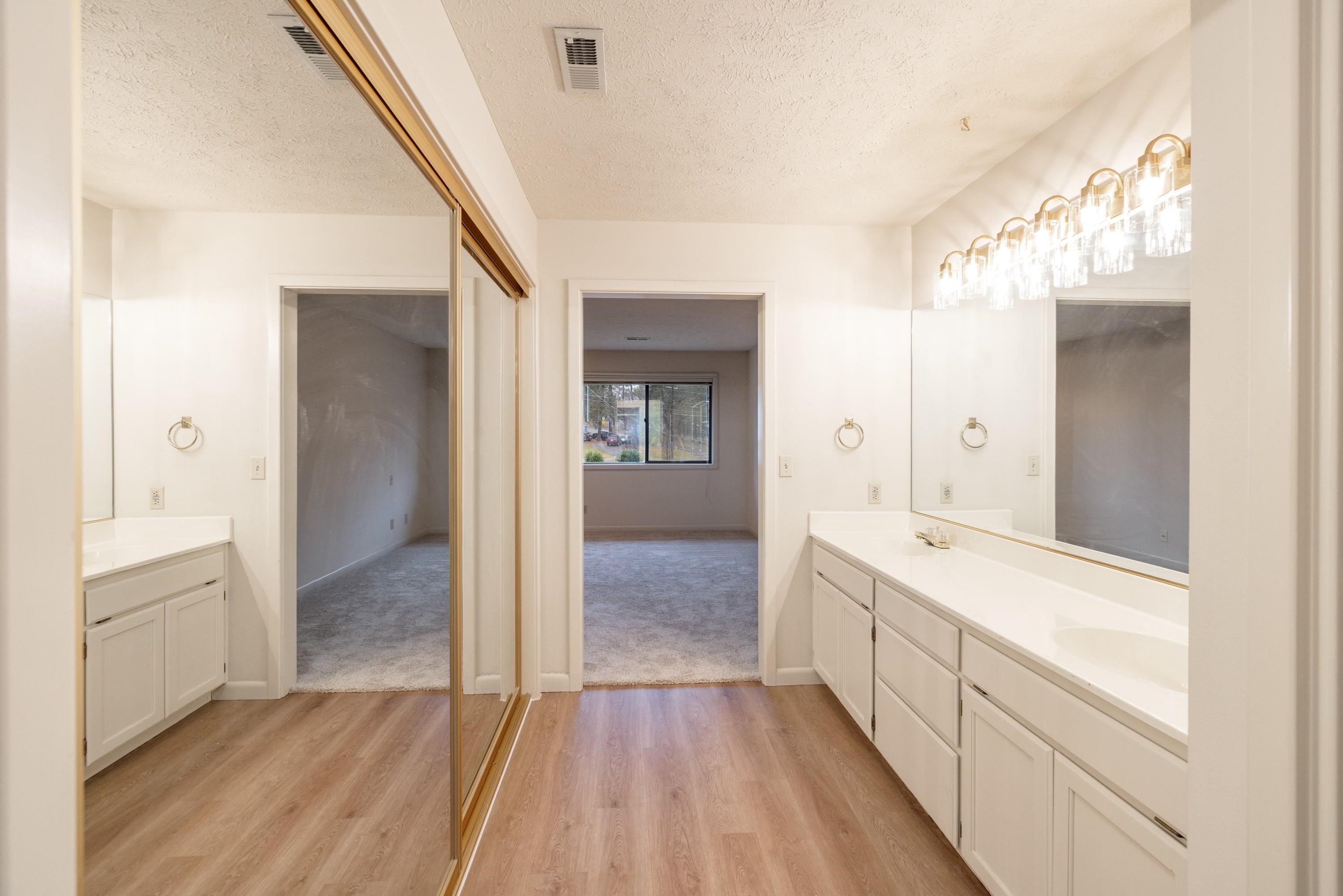 726 W Briar Cliff Ct - Photo 21