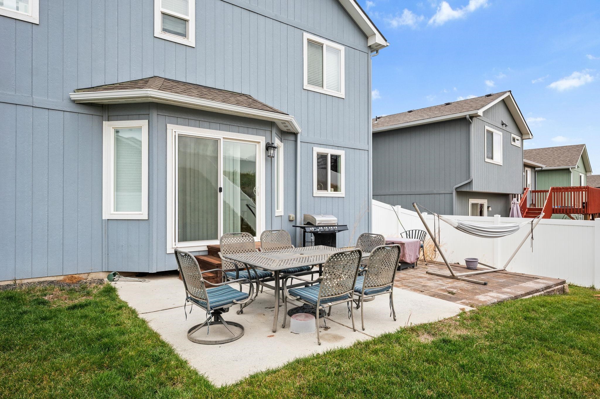 18224 E Selkirk Estates Rd - Photo 18
