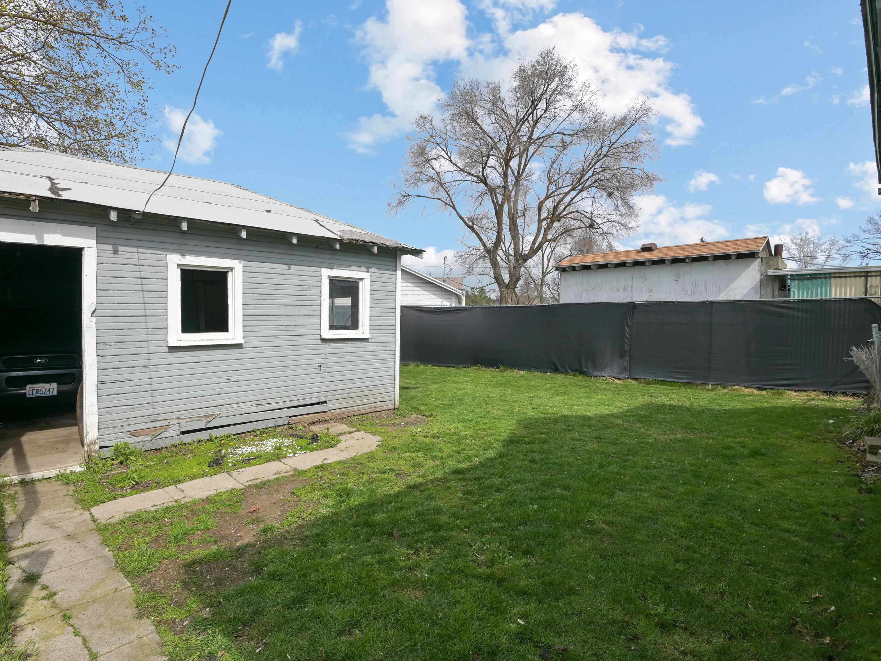 2015 E Nora Ave - Photo 21