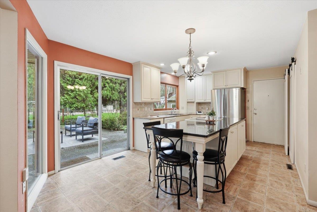 1412 W Crestwood Ct - Photo 9