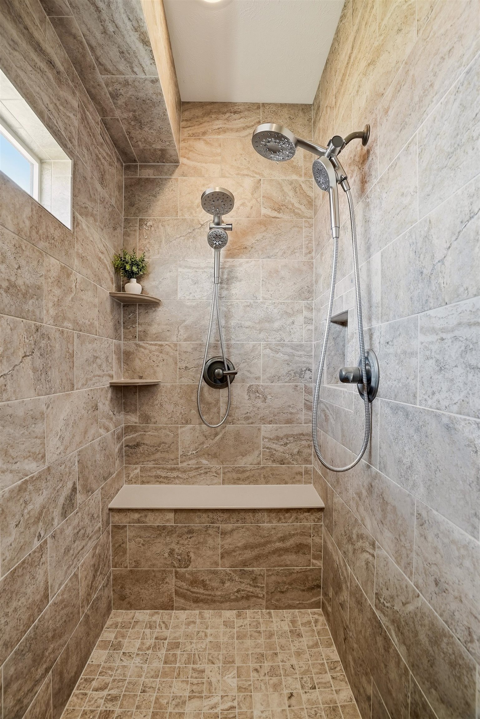 202 E Alexa Ct - Photo 12