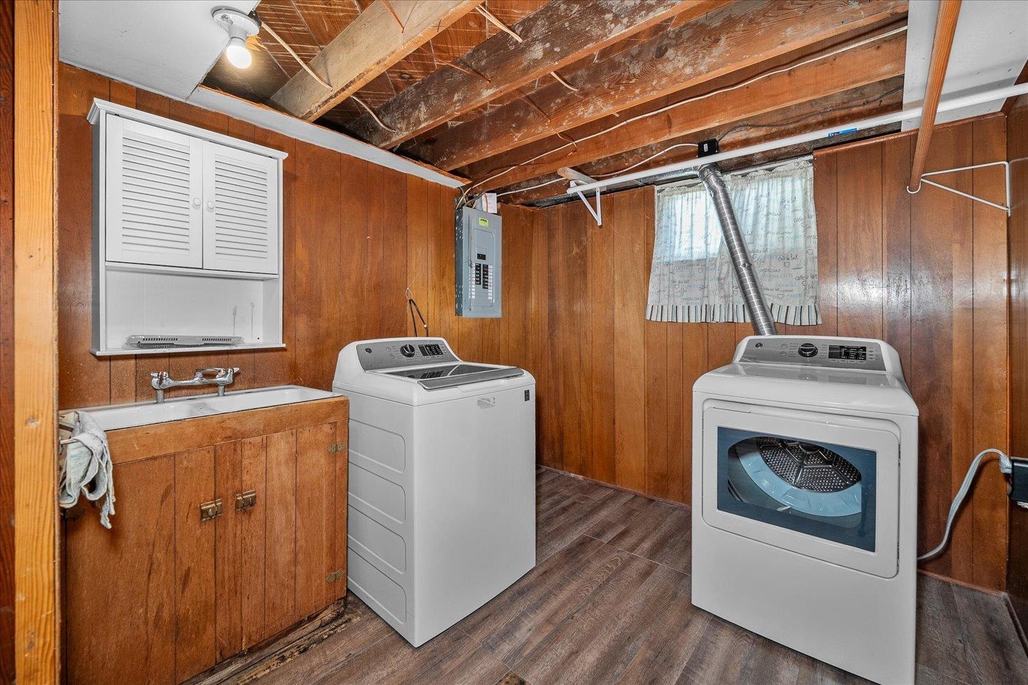 1207 E Providence Ave - Photo 20