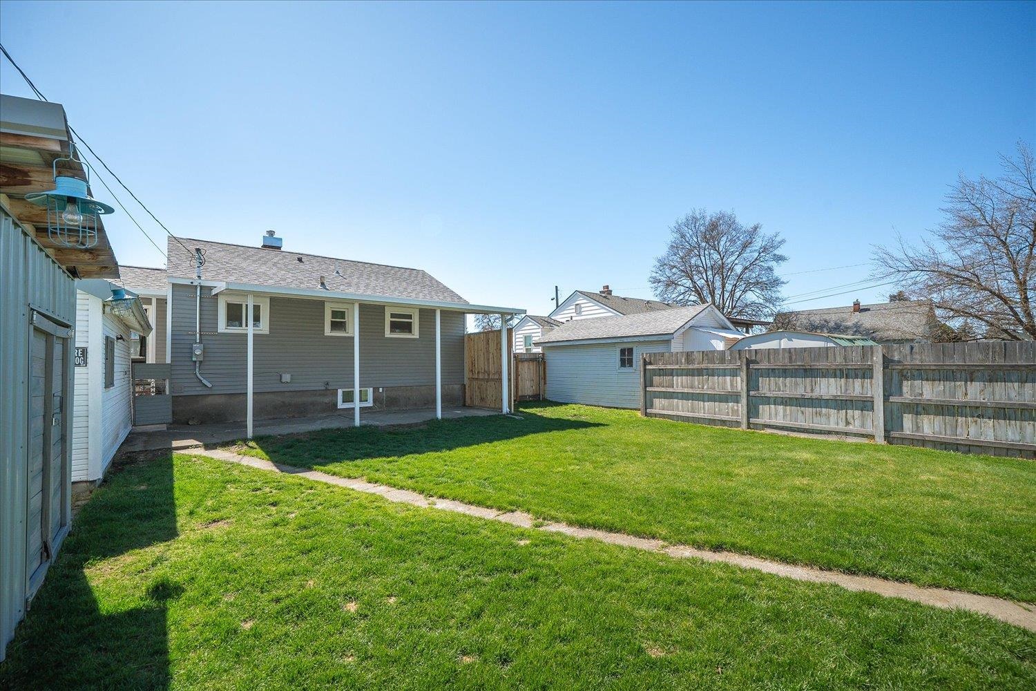 1207 E Providence Ave - Photo 30