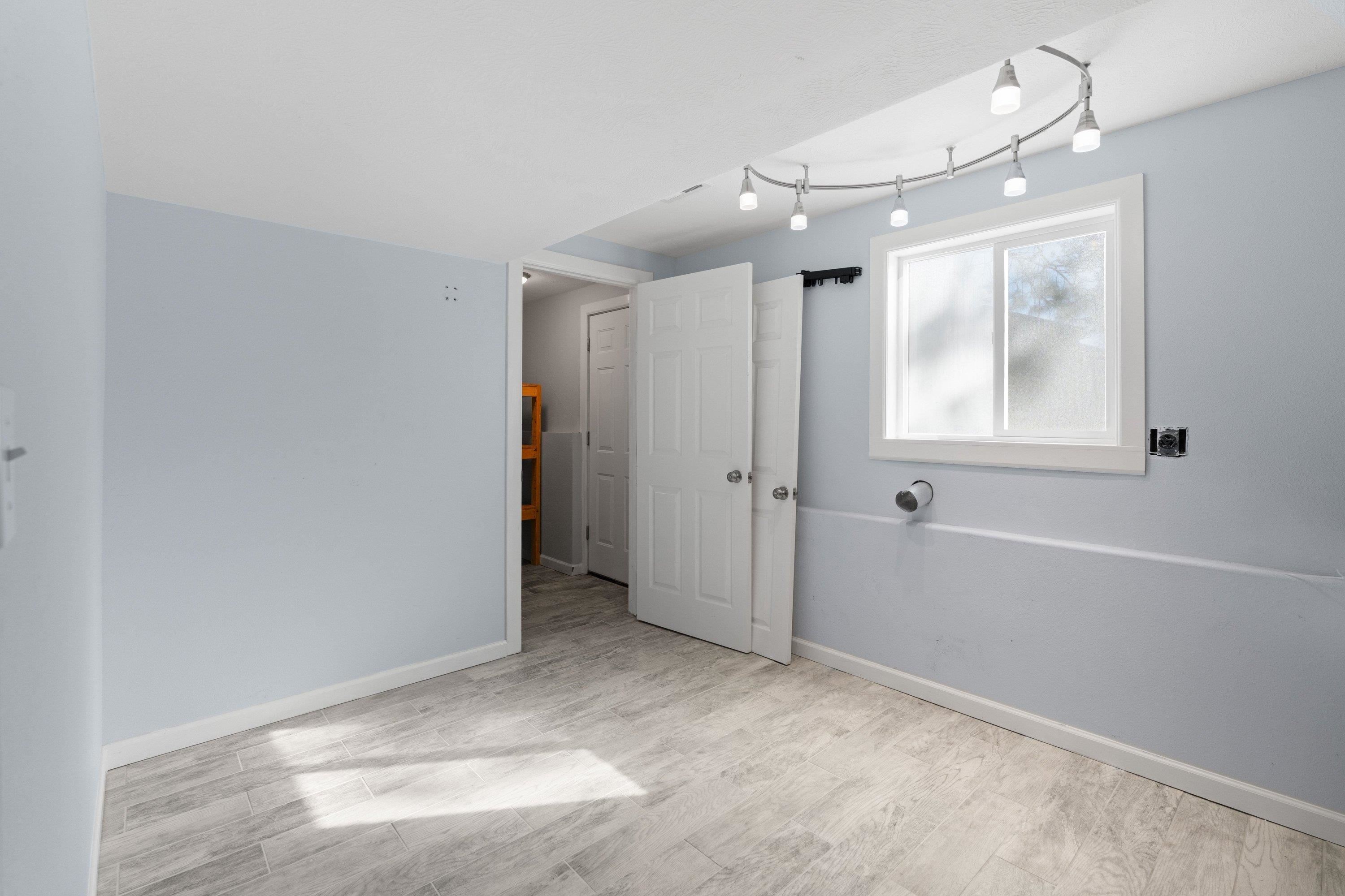 4725 S Bates Rd - Photo 23