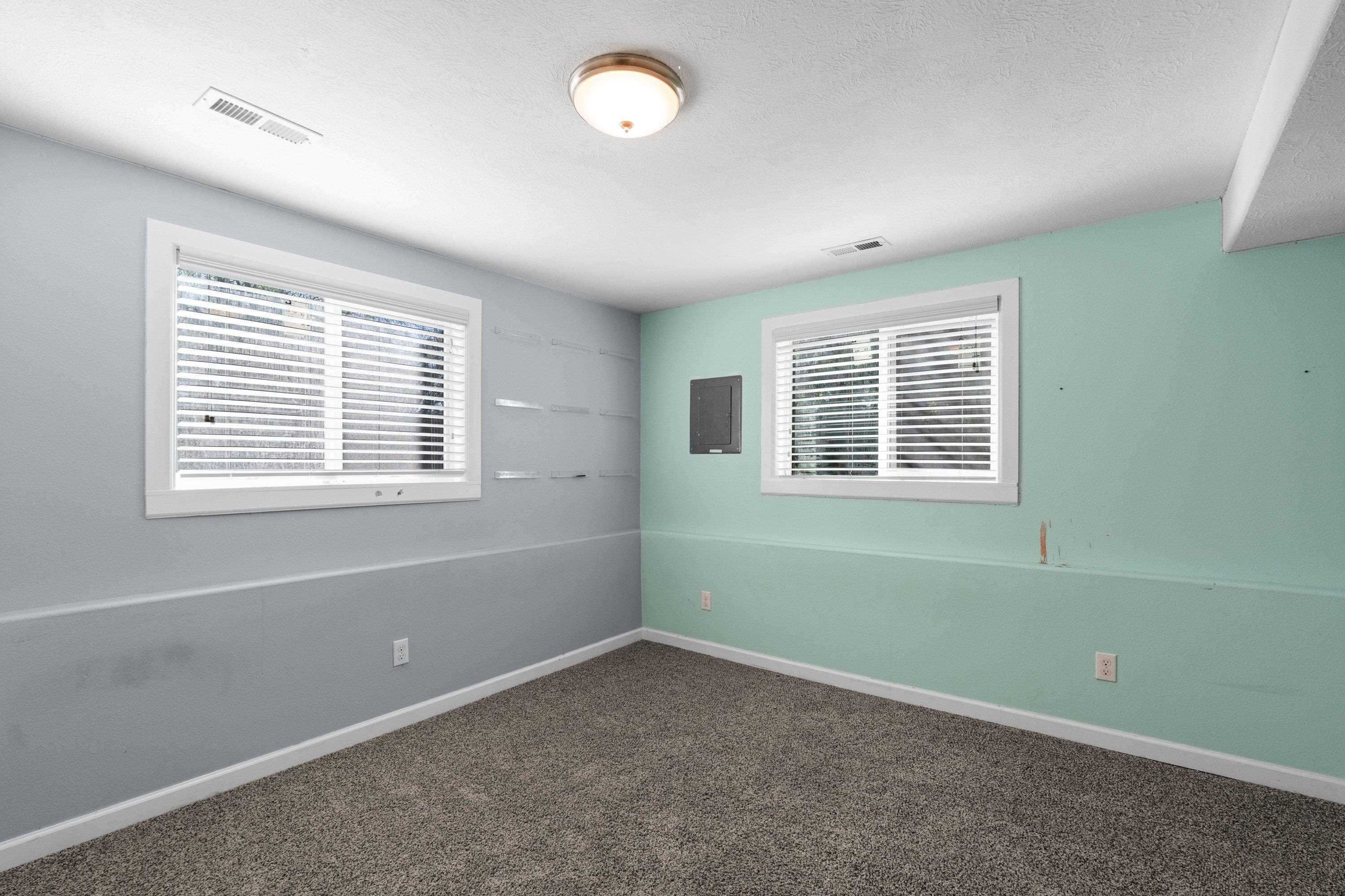 4725 S Bates Rd - Photo 29