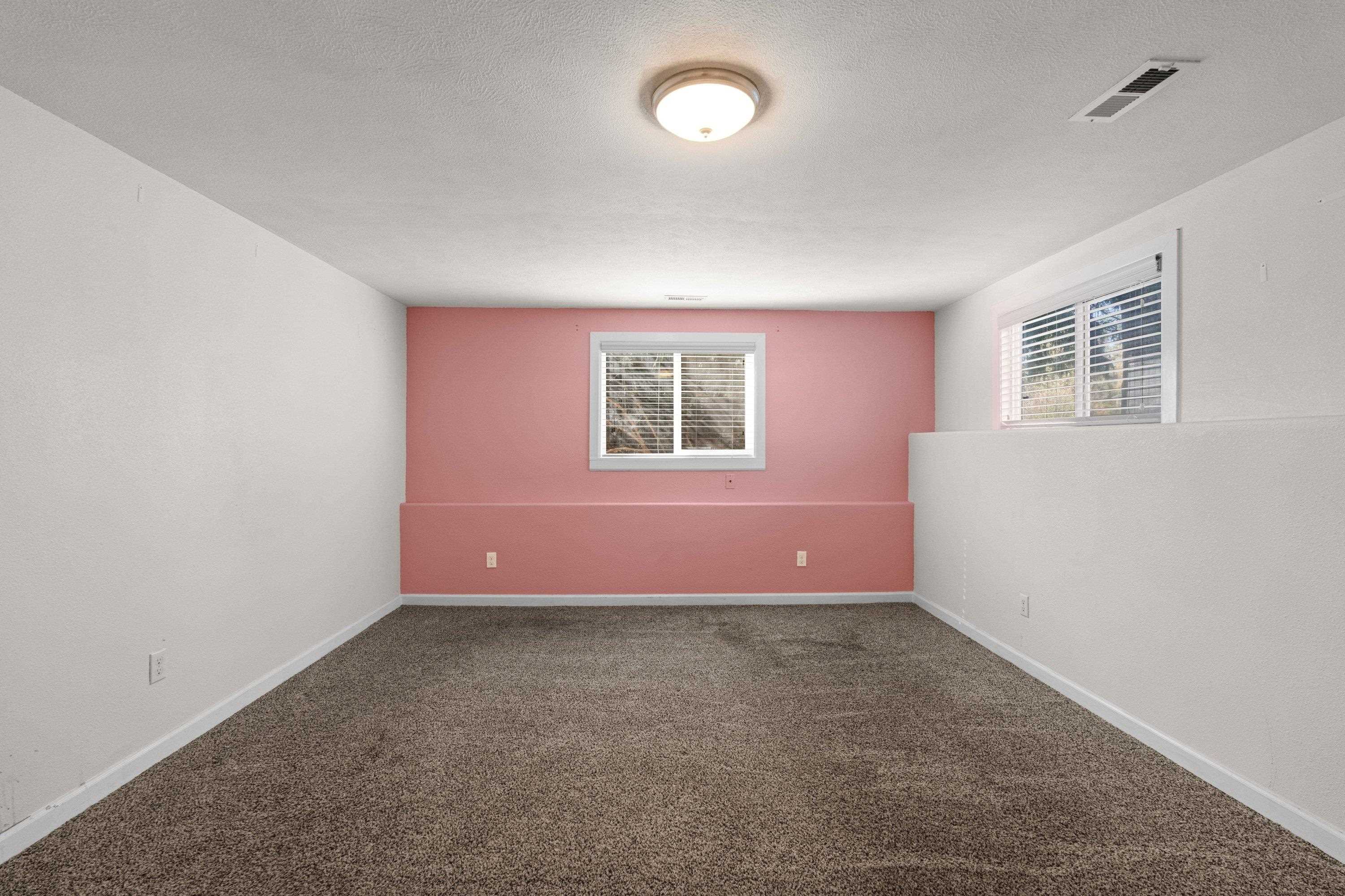 4725 S Bates Rd - Photo 31