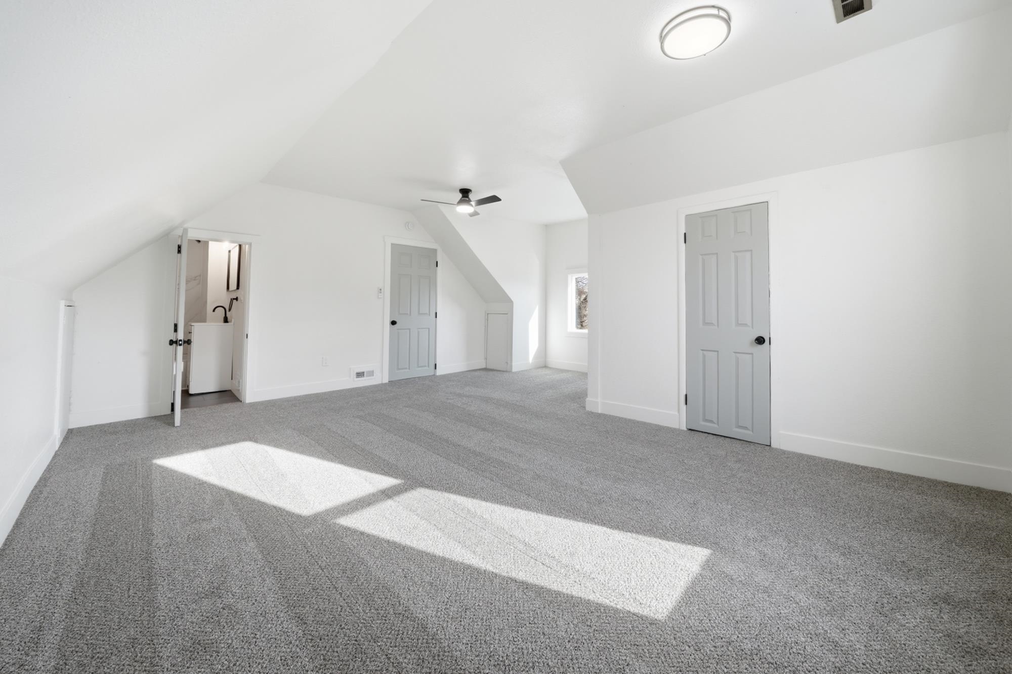 3127 E Jackson Ave - Photo 22