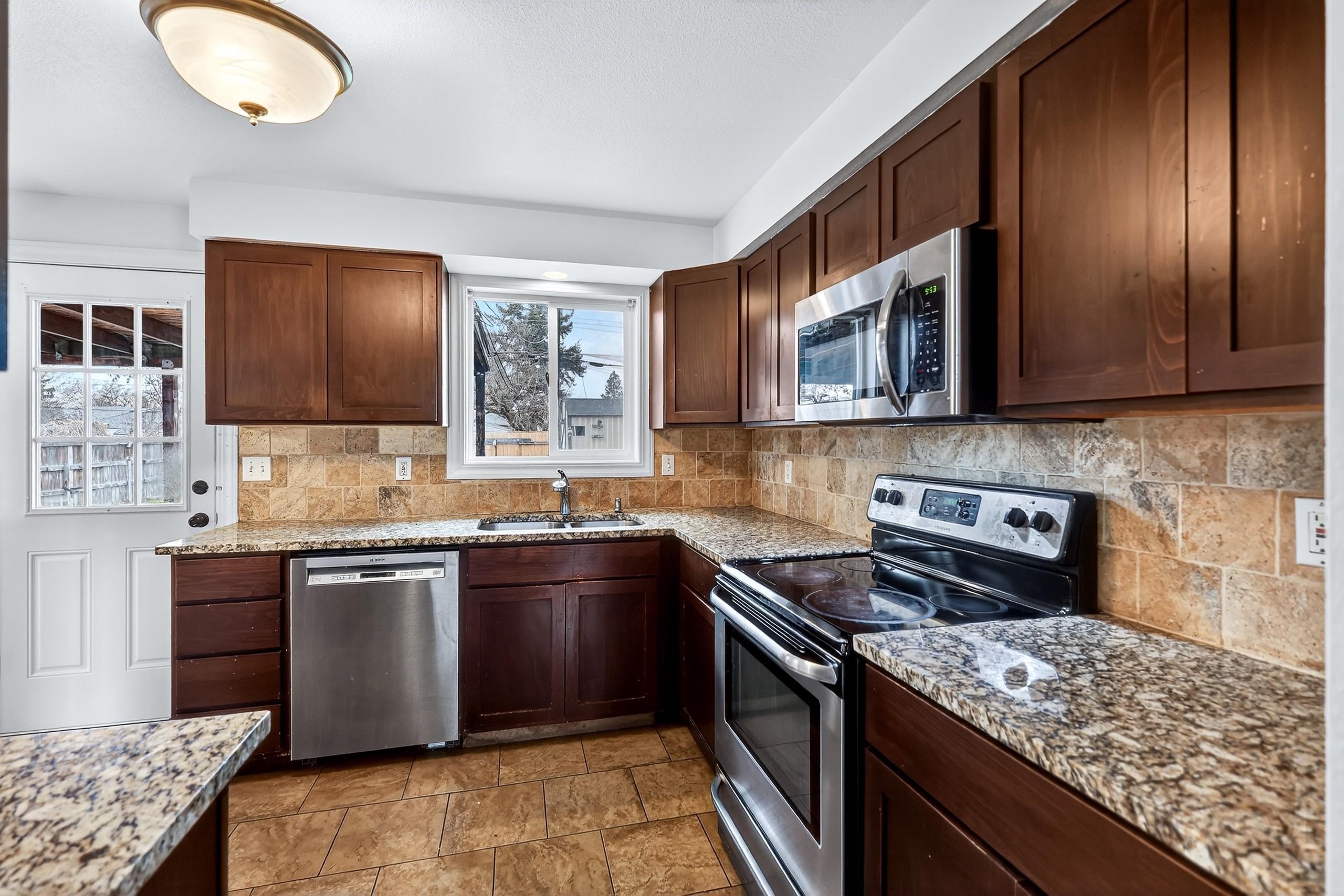 710 E North Ave - Photo 12