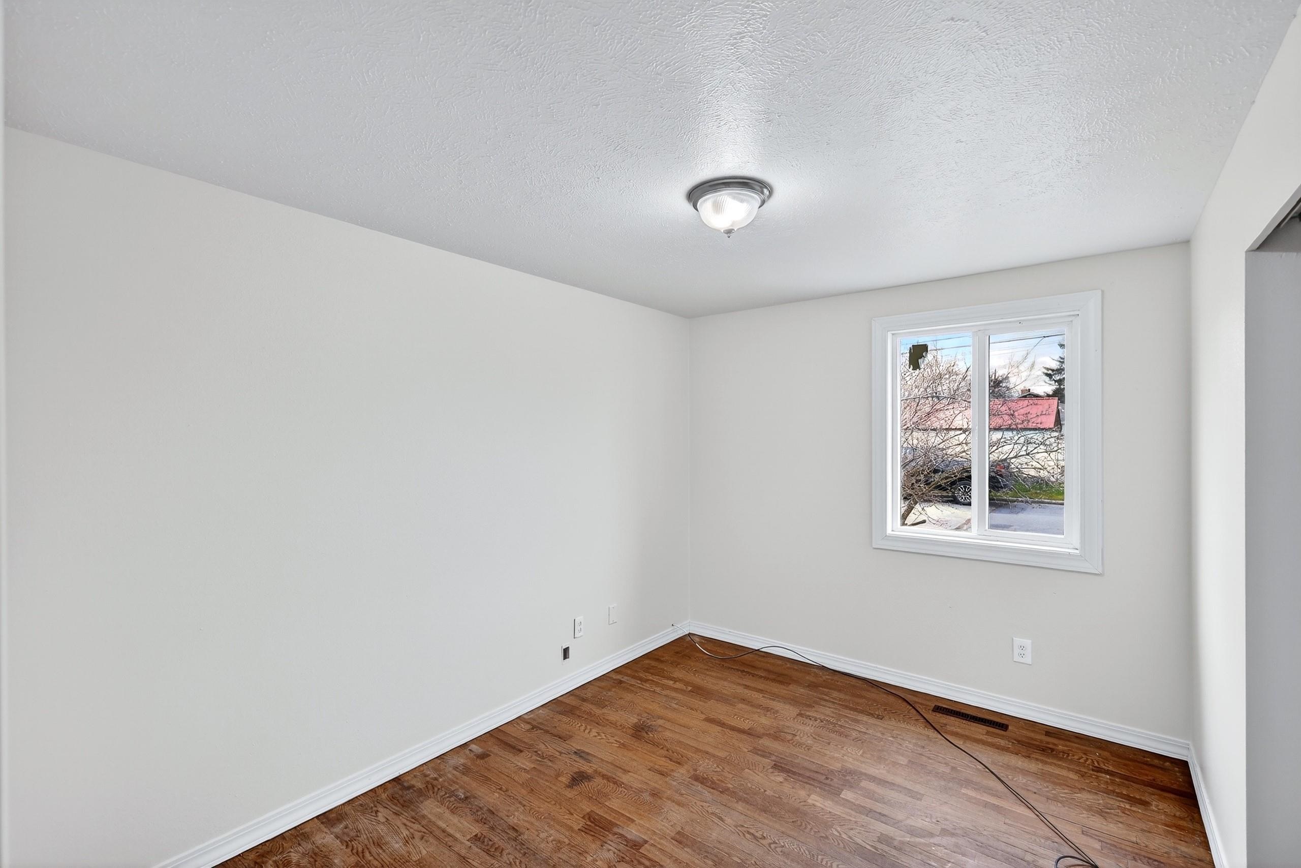 710 E North Ave - Photo 16