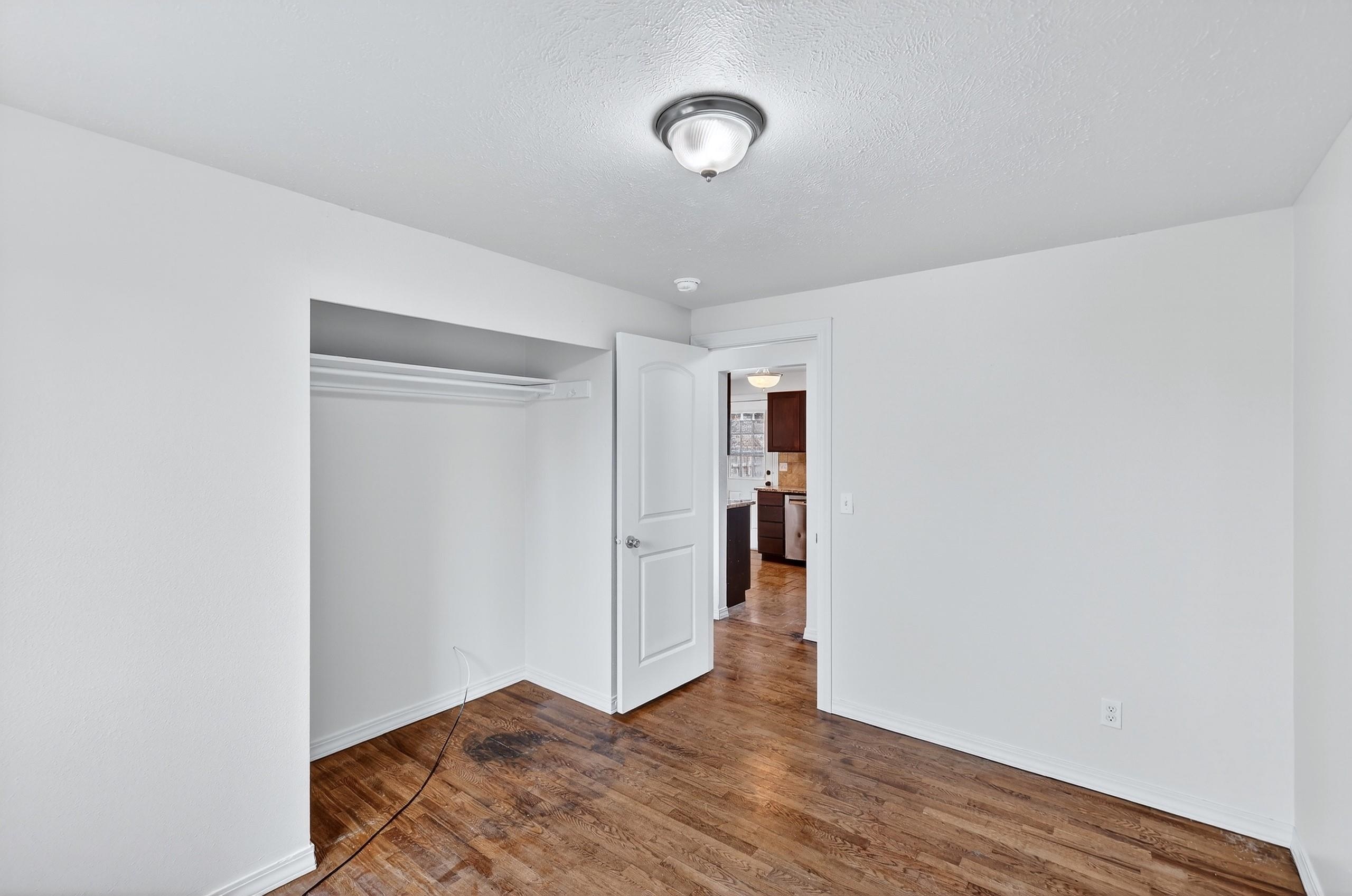 710 E North Ave - Photo 18