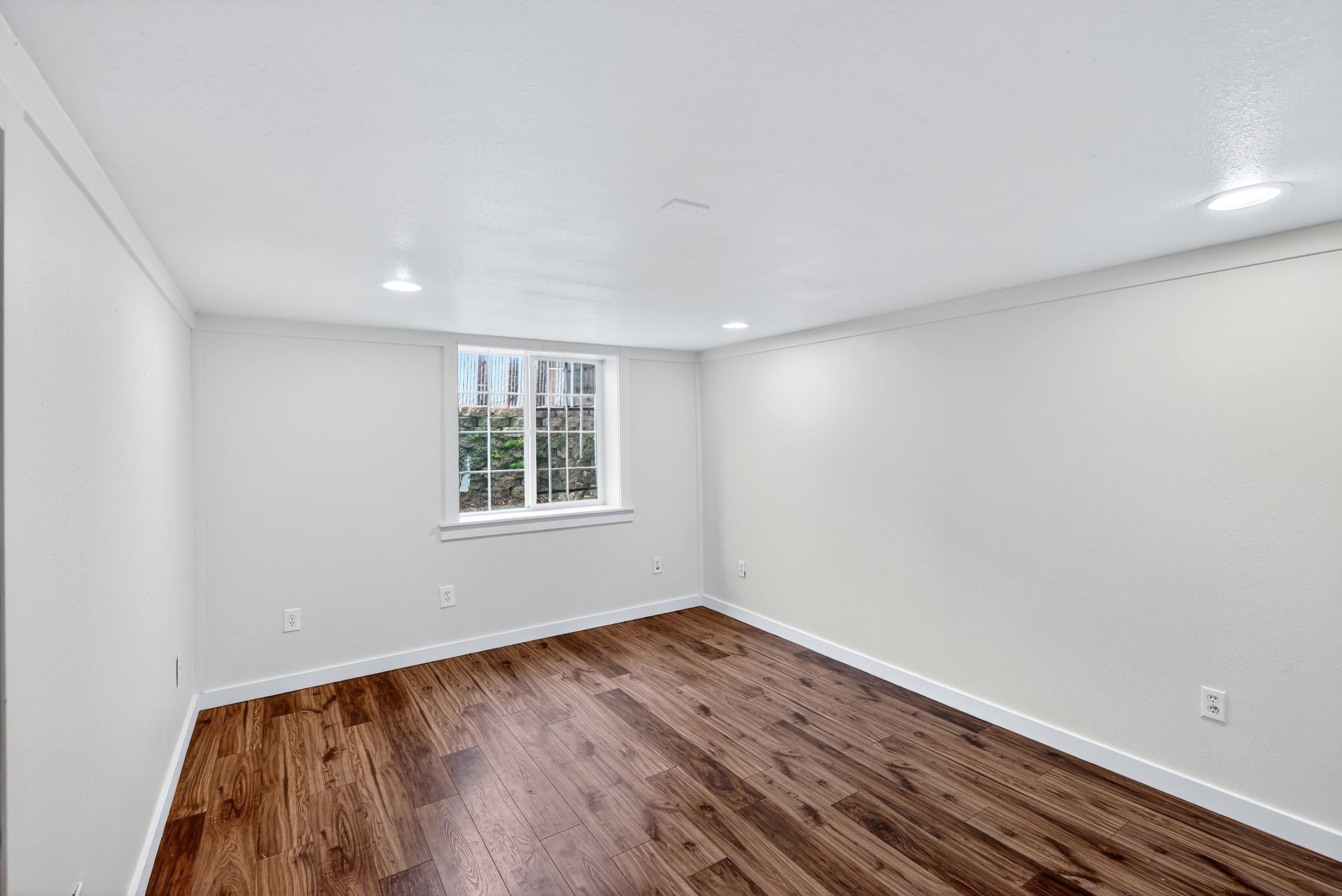 710 E North Ave - Photo 28