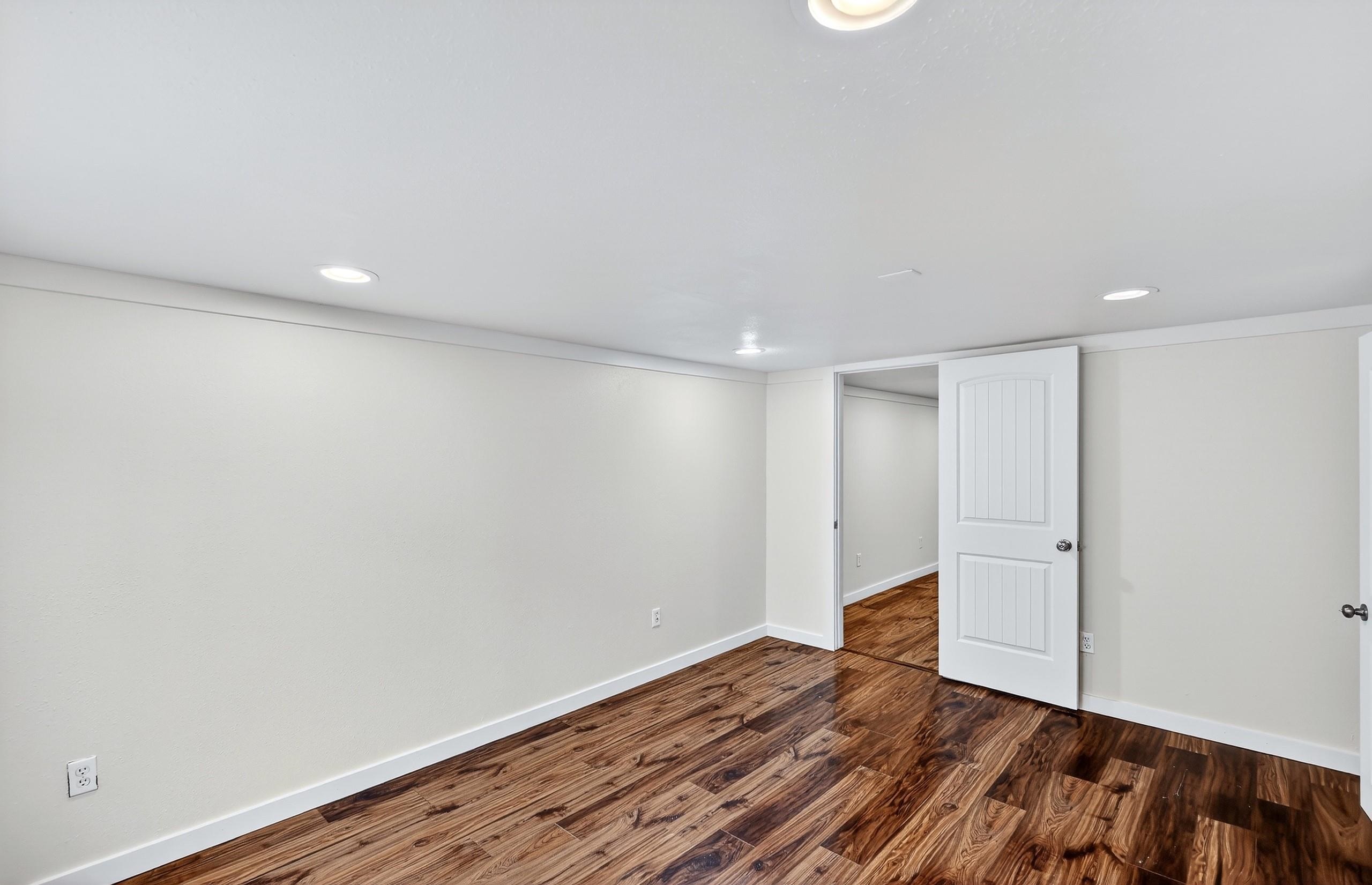 710 E North Ave - Photo 29