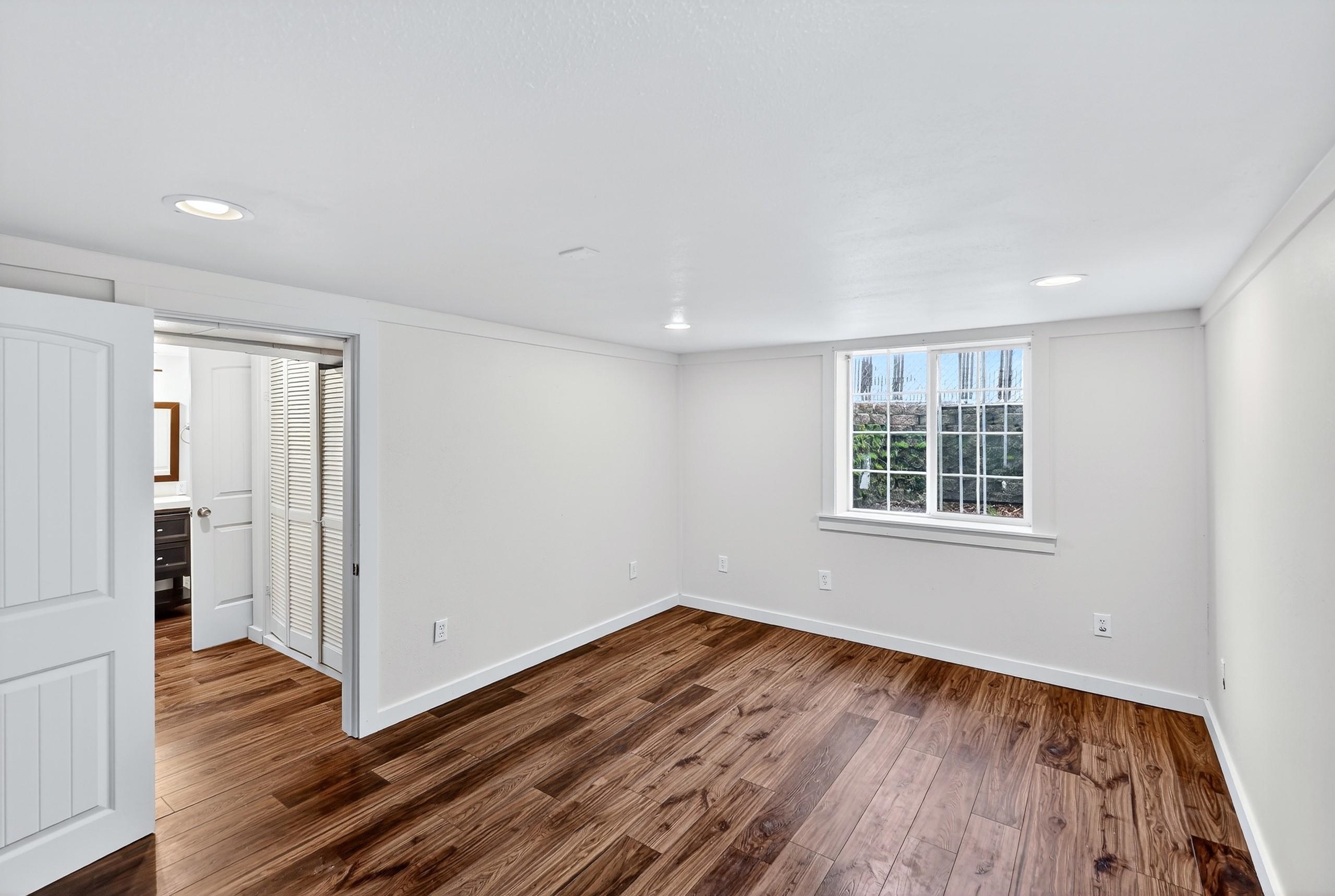 710 E North Ave - Photo 31