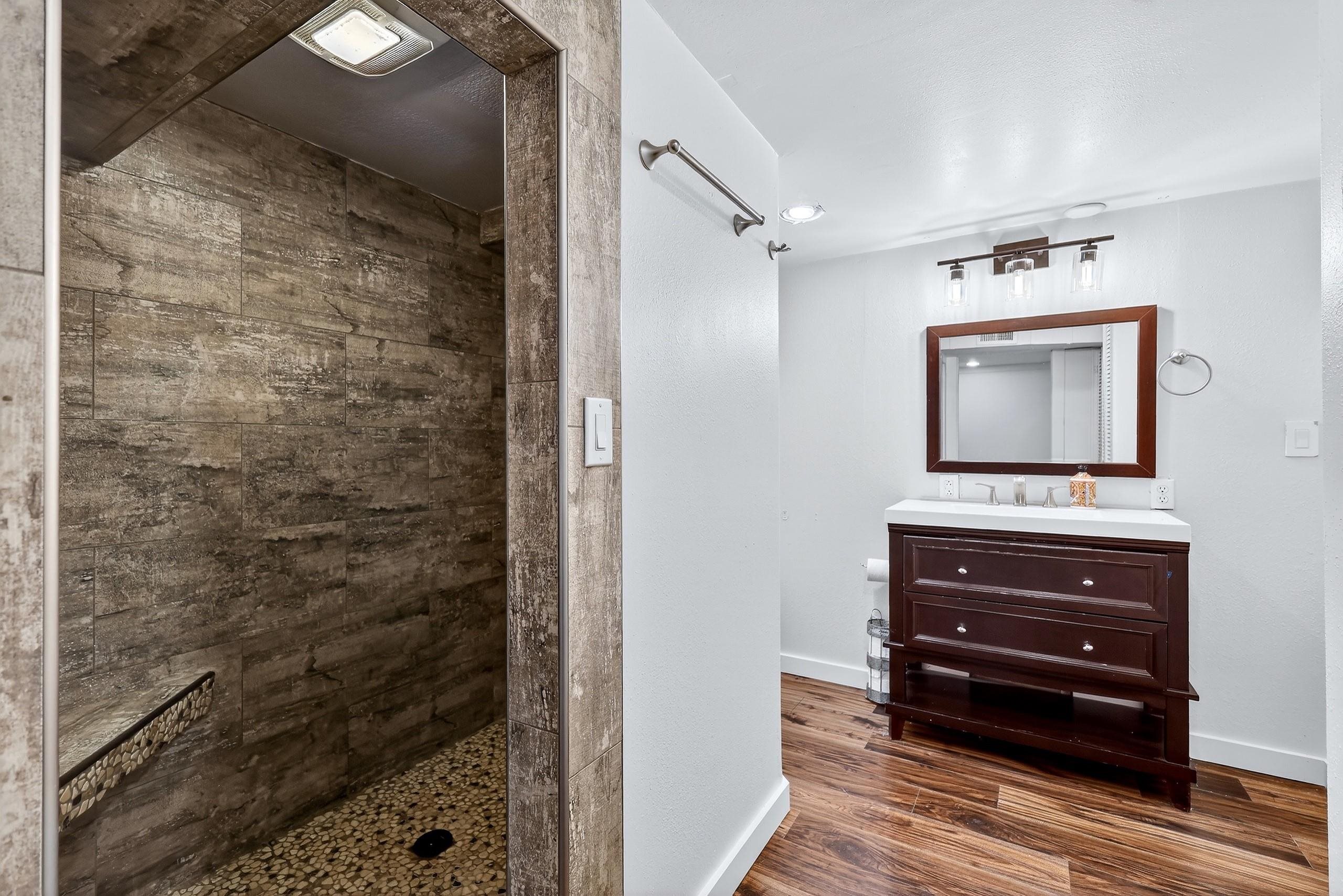 710 E North Ave - Photo 33