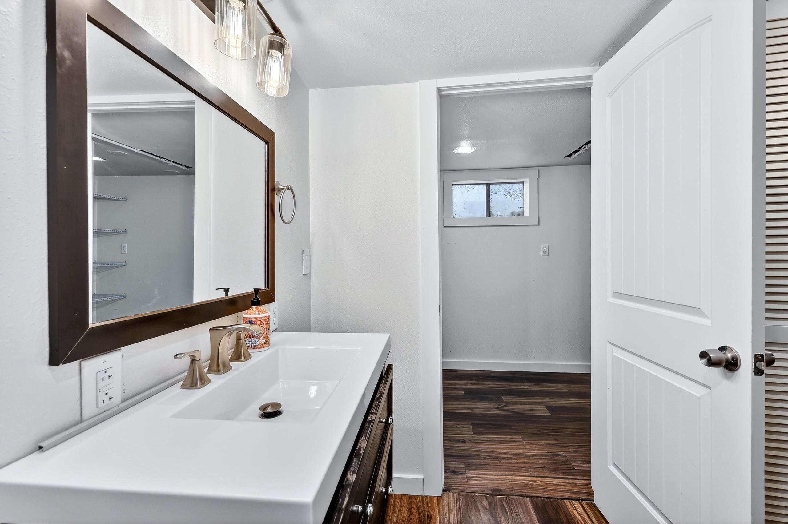 710 E North Ave - Photo 35