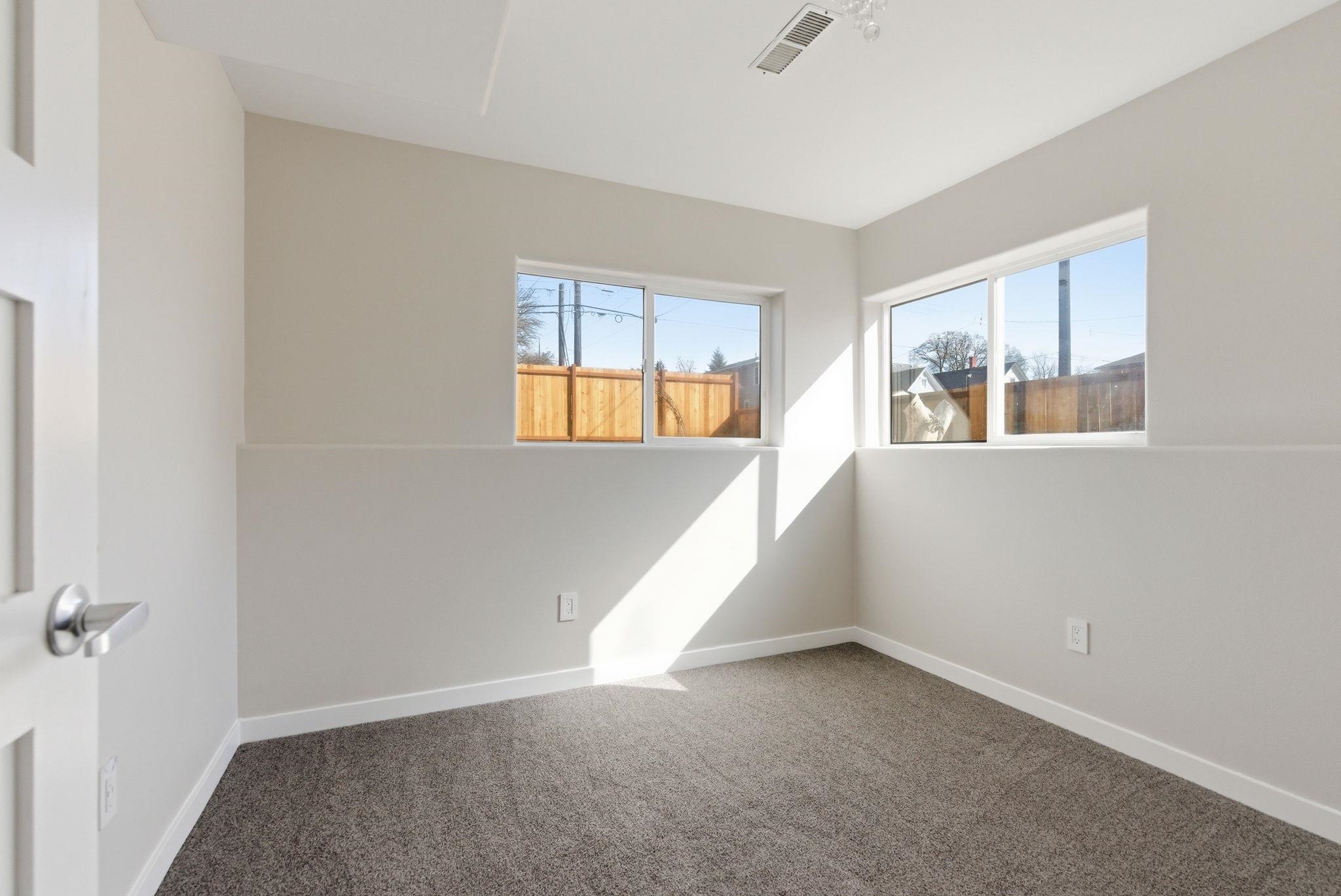 1511 N Walnut St - Photo 21