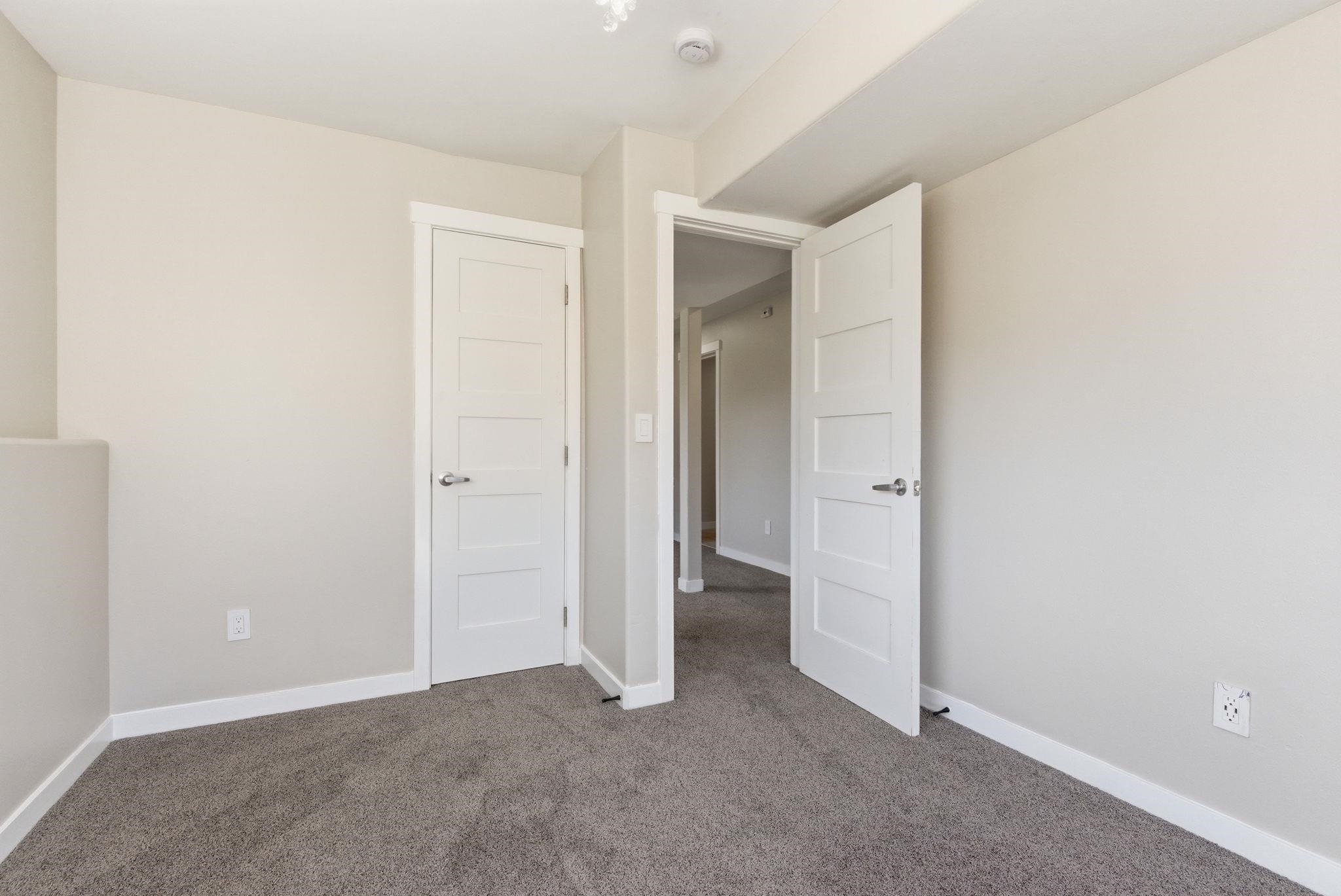 1511 N Walnut St - Photo 22