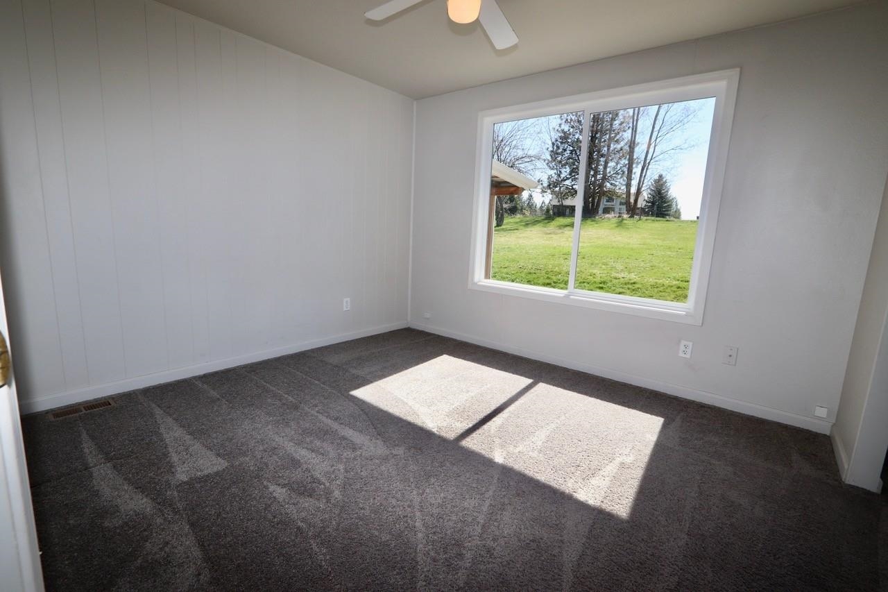 12315 E Connor Rd - Photo 18