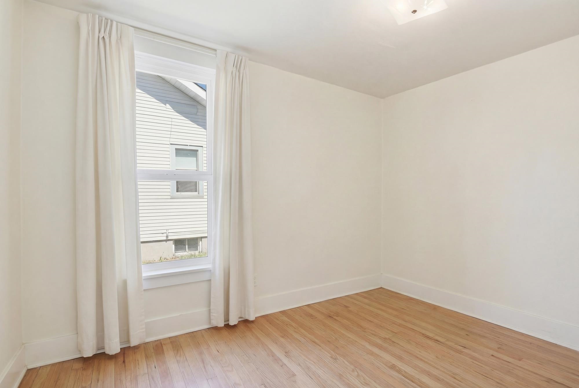 4123 N Adams St - Photo 12