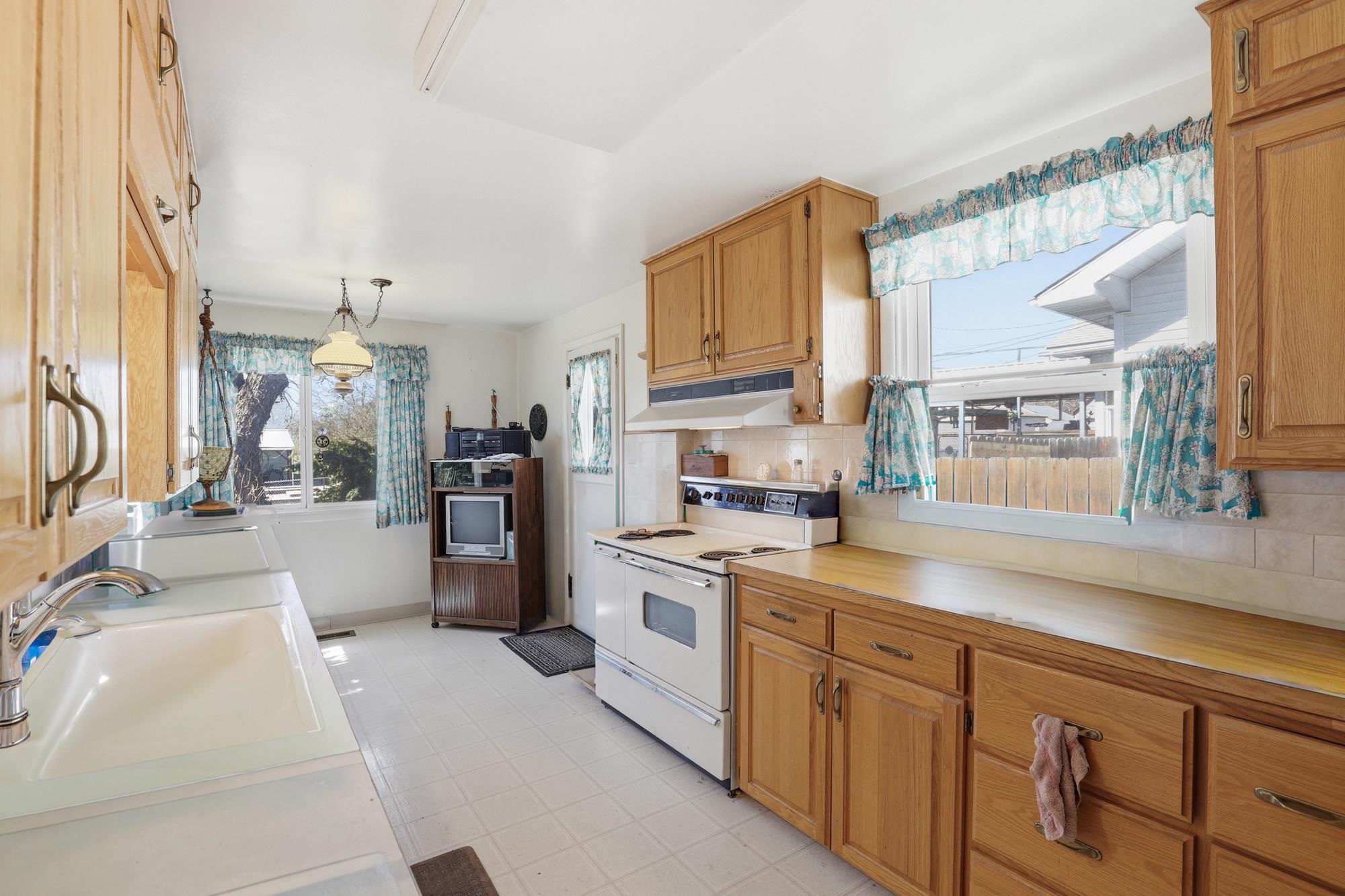 4123 N Adams St - Photo 15