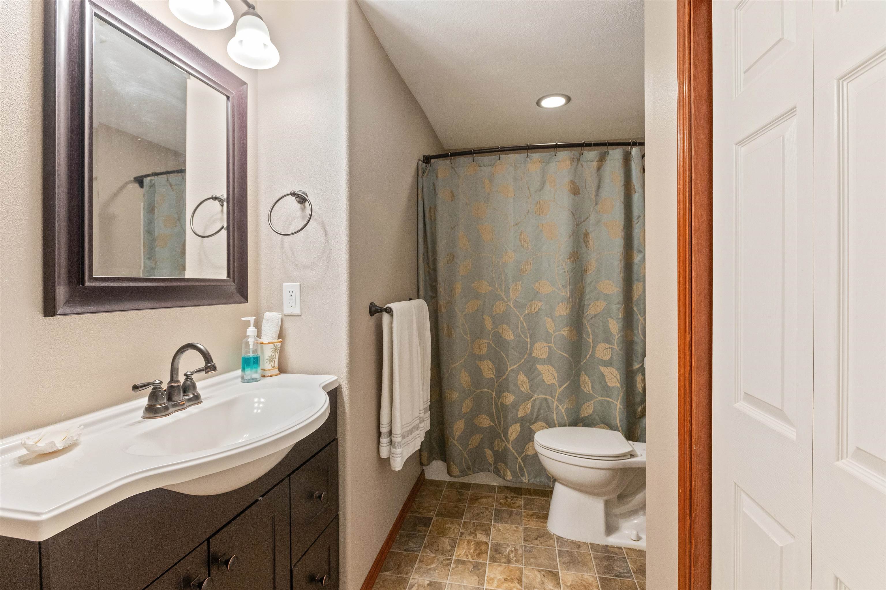 16609 N Columbus Dr - Photo 23