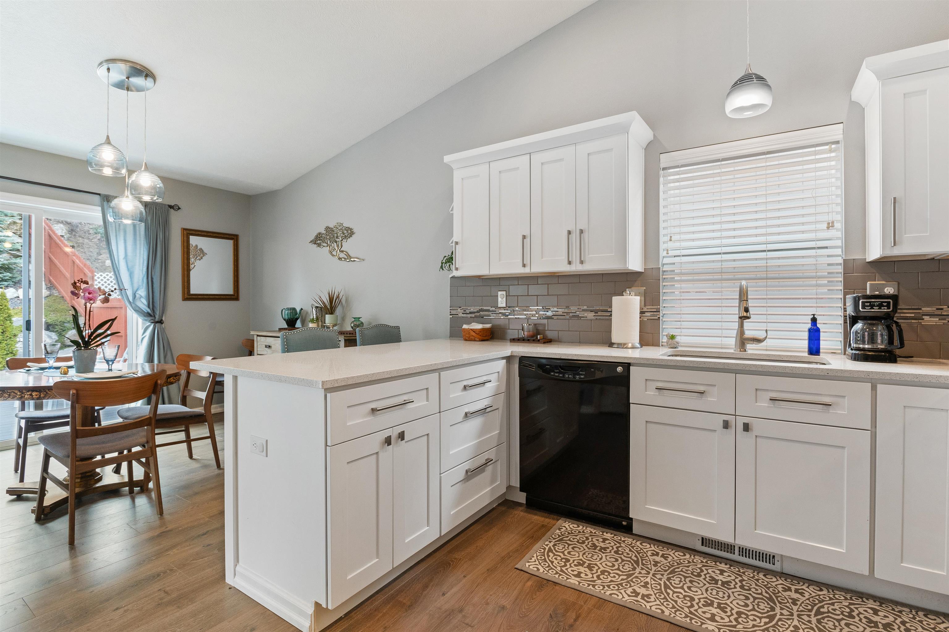 16609 N Columbus Dr - Photo 7
