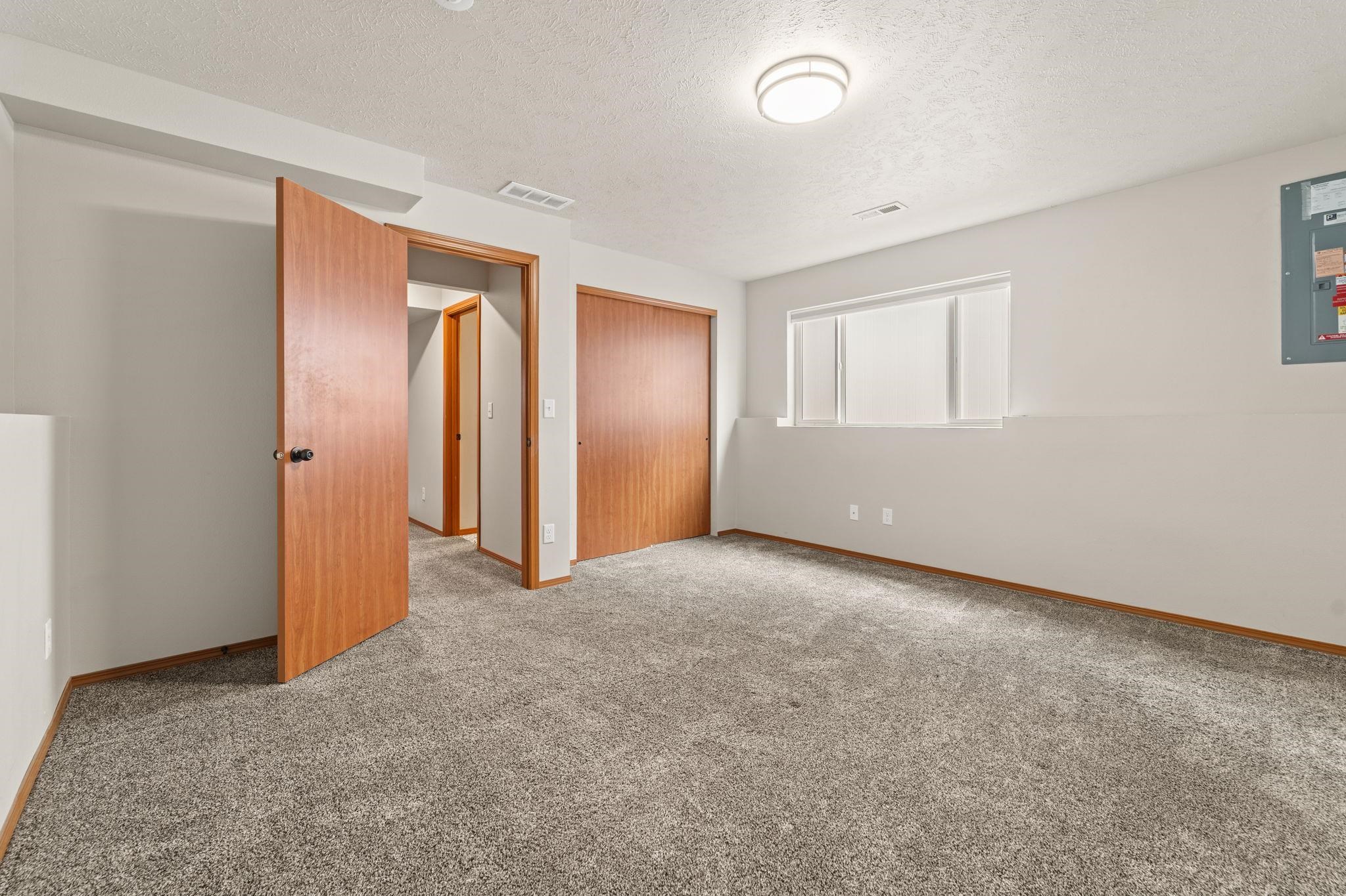 1316 S Pierce Rd - Photo 25