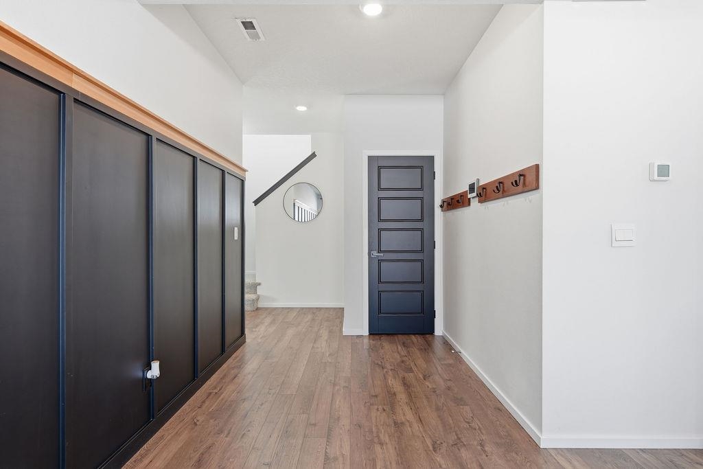 8511 W Silver St - Photo 4