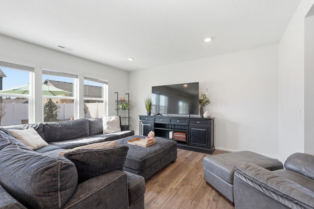 8511 W Silver St - Photo 9