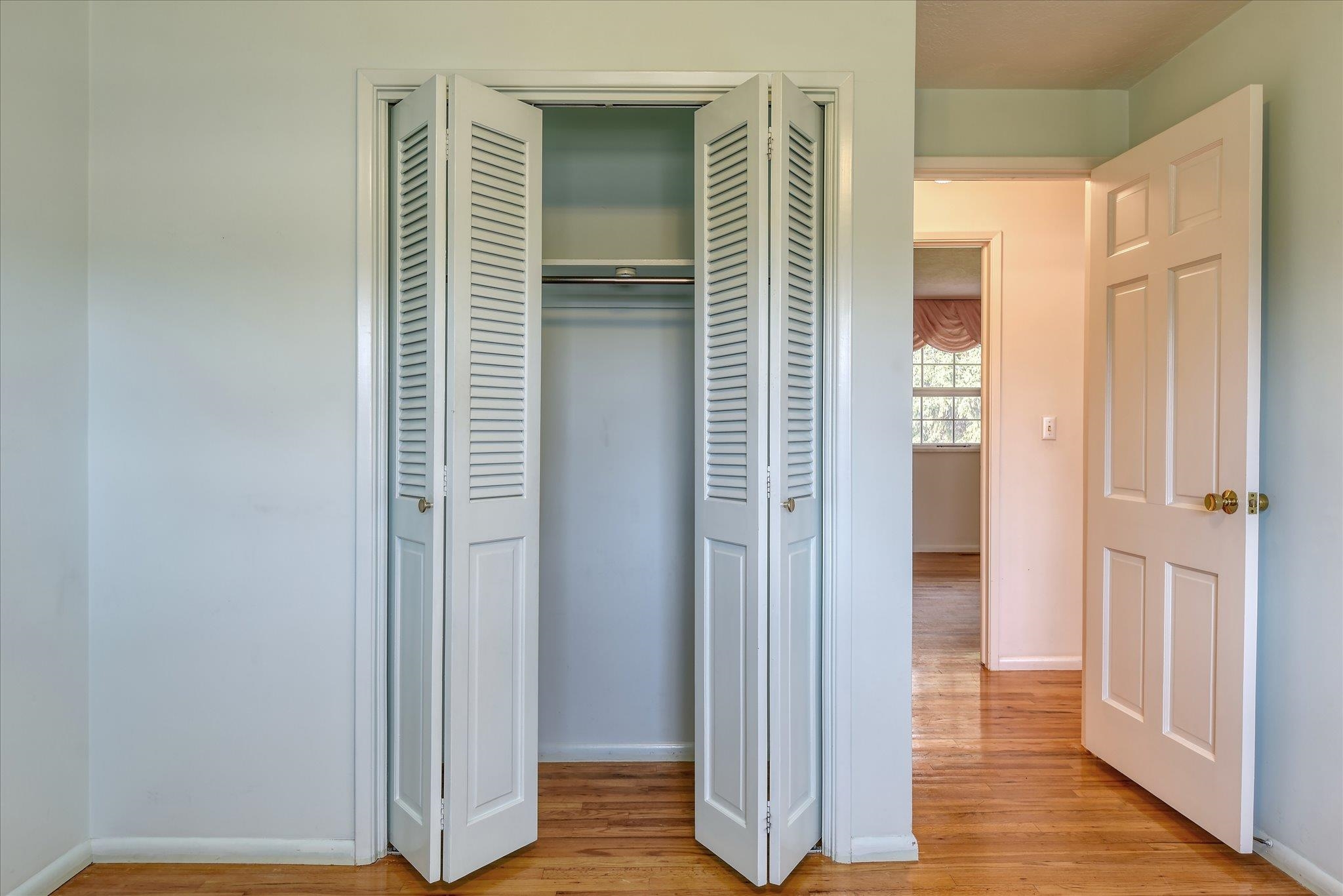2016 W Courtland Ave - Photo 24
