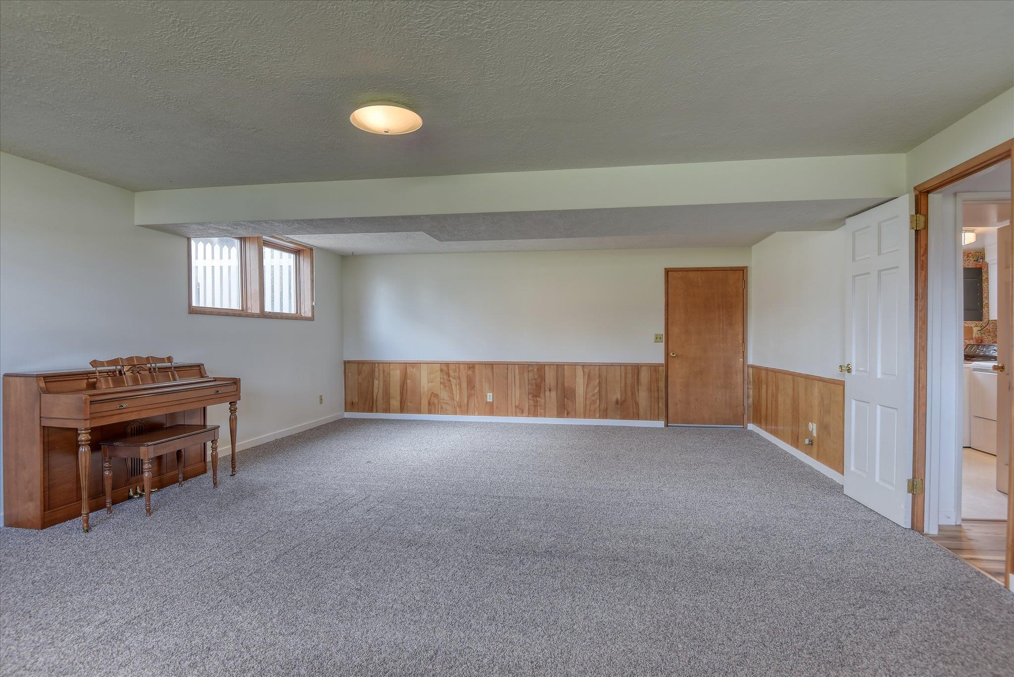 2016 W Courtland Ave - Photo 27