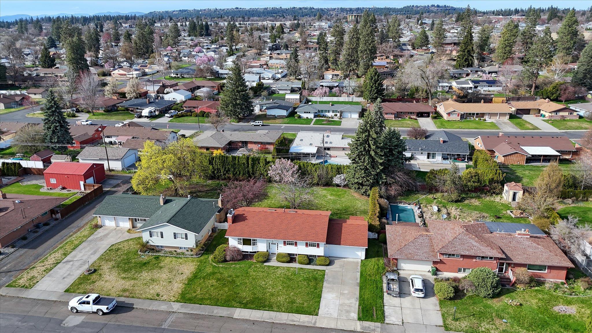 2016 W Courtland Ave - Photo 49