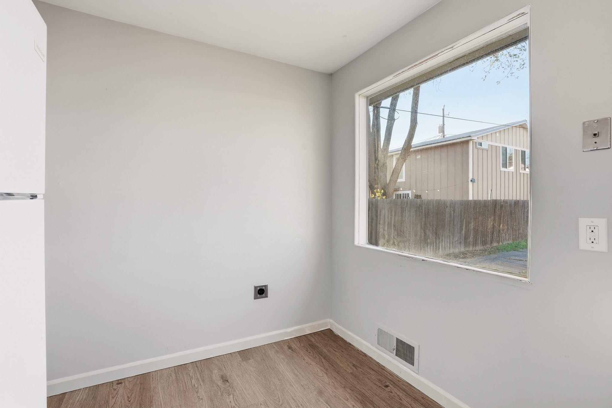 1123 W Decatur Ave - Photo 12