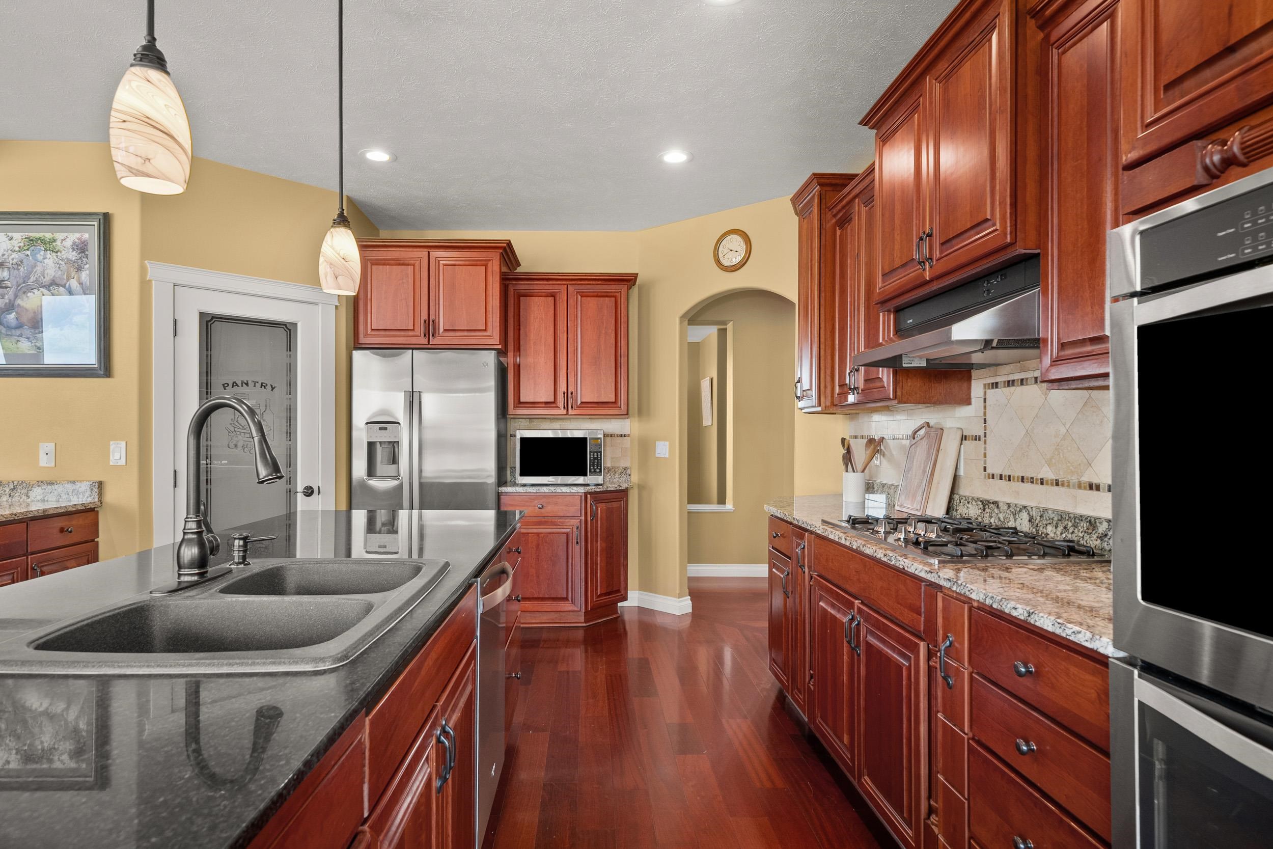 10311 E Peone Landing Ln - Photo 19