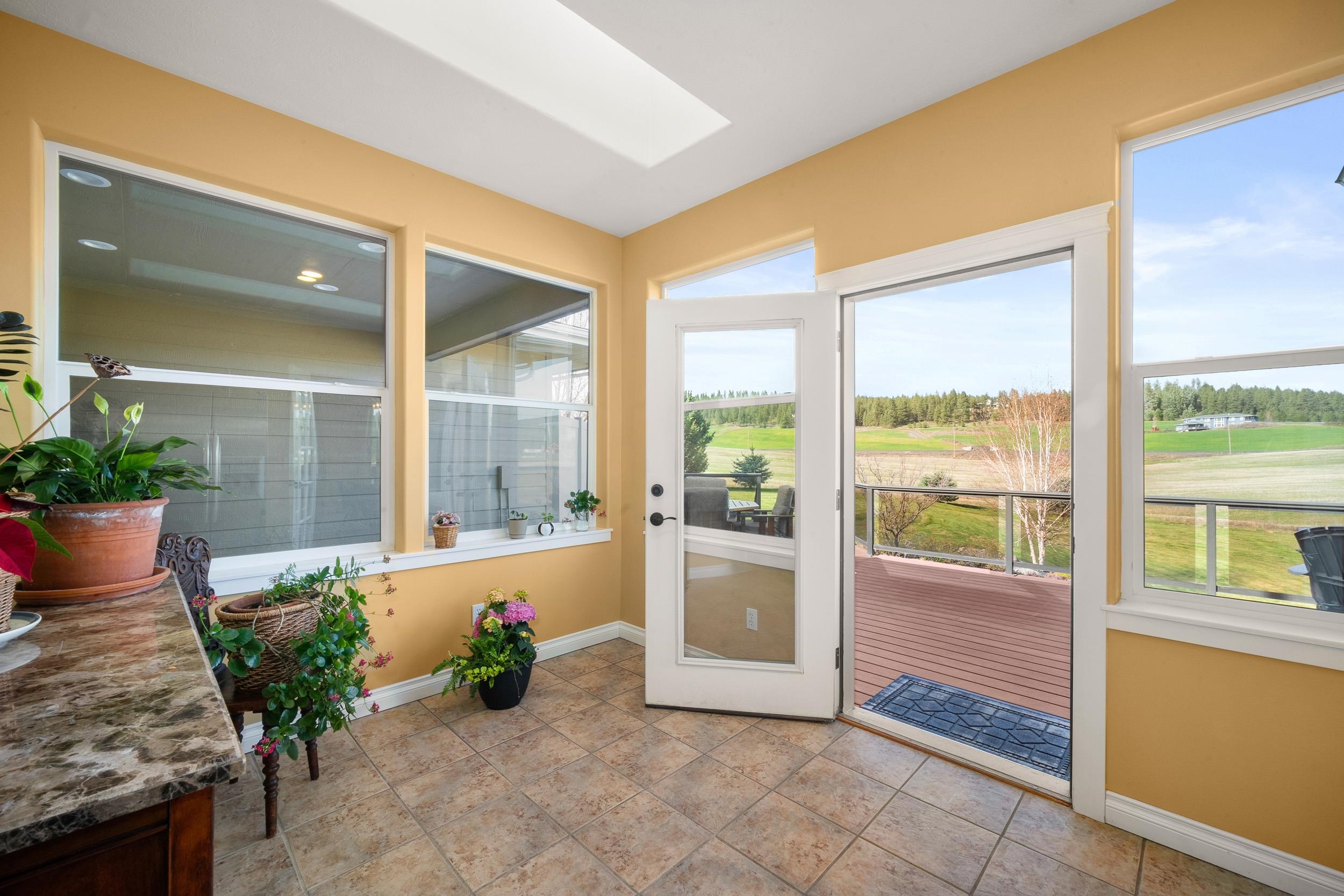 10311 E Peone Landing Ln - Photo 22