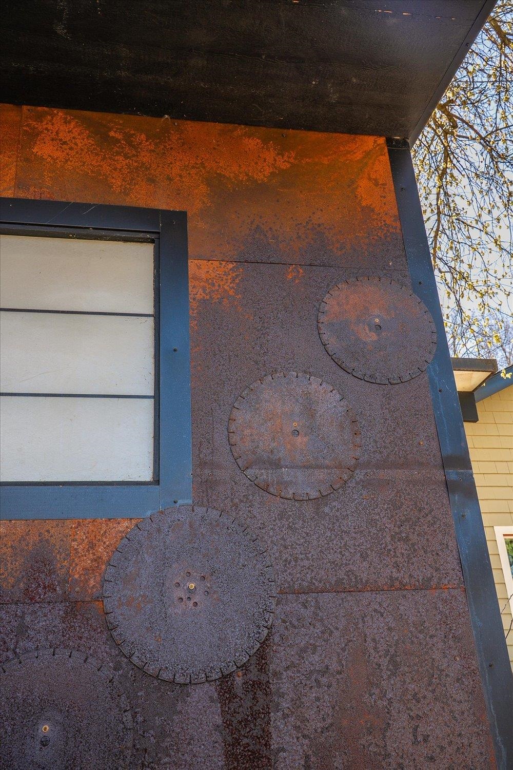 623 E 19TH Ave - Photo 24