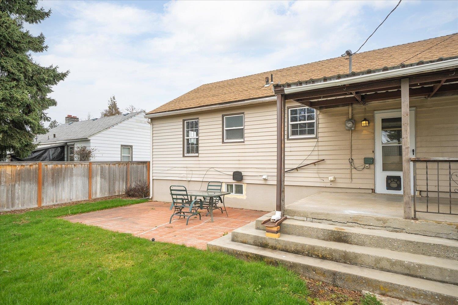 2615 W Walton Ave - Photo 30