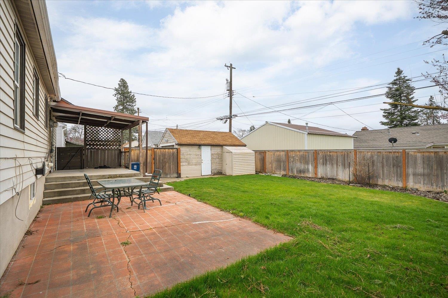 2615 W Walton Ave - Photo 32